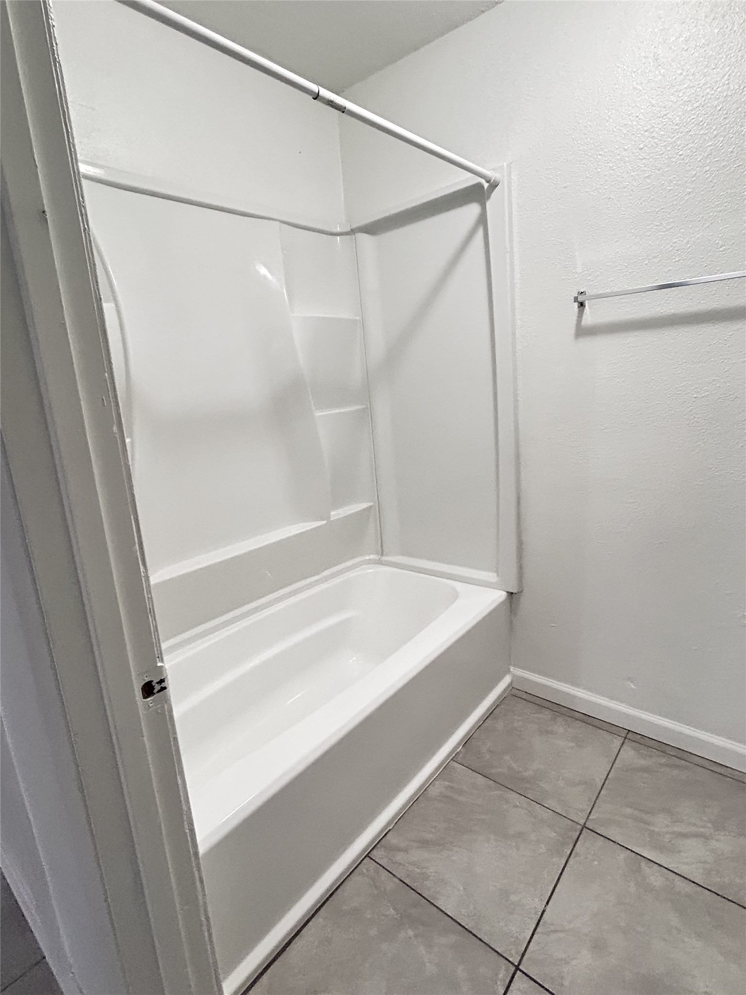 1810 Westbluff Drive Property Photo 15