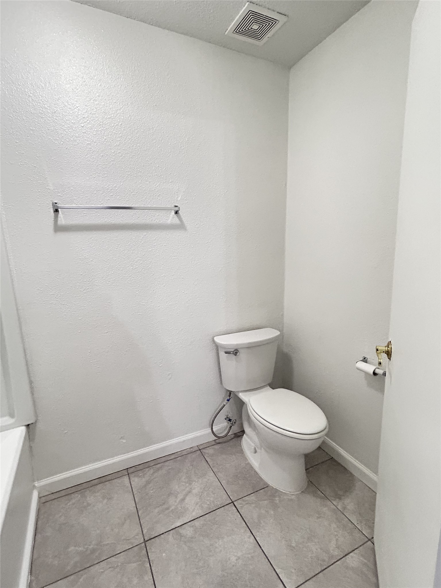 1810 Westbluff Drive Property Photo 17