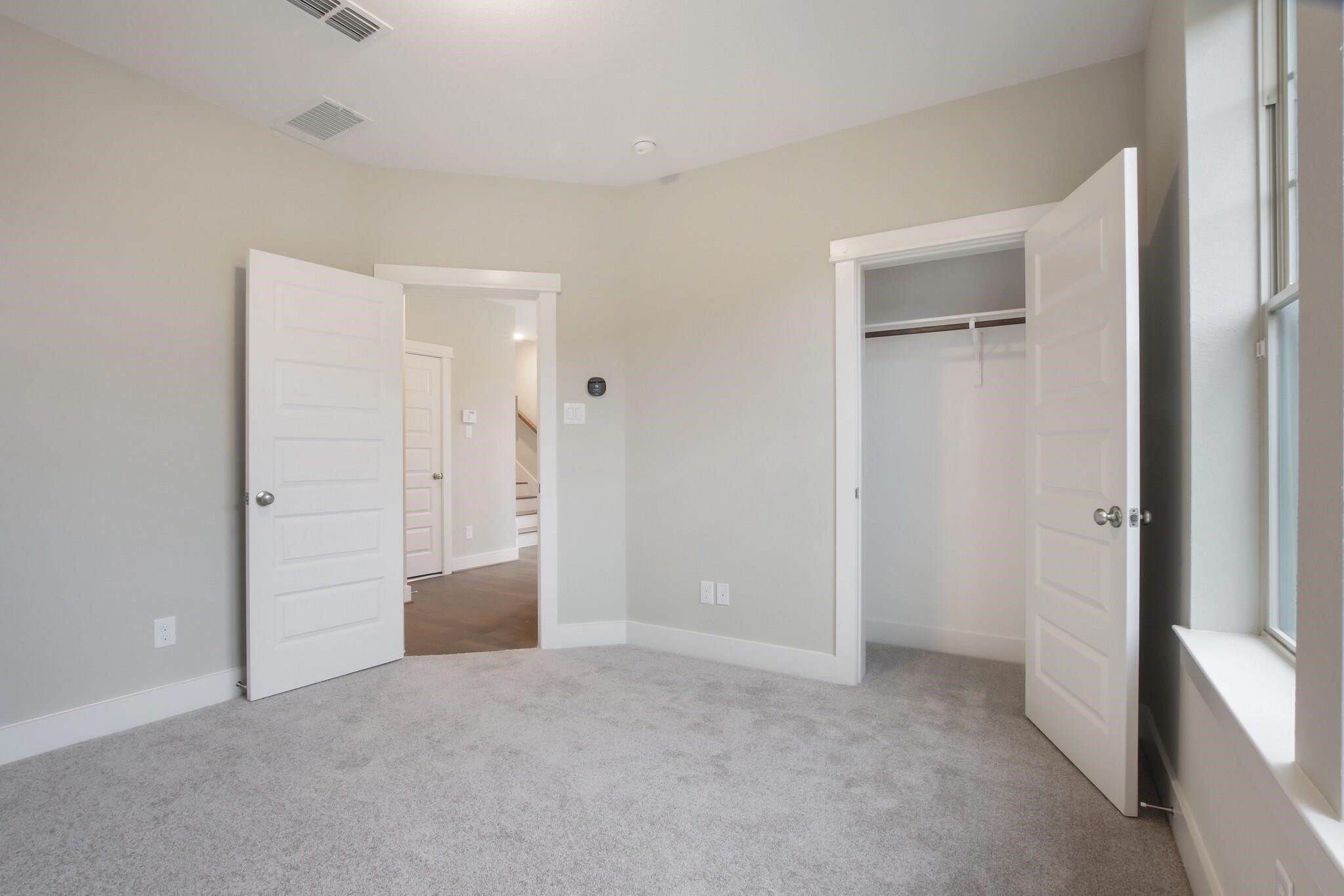 12558 Malachite Way Property Photo 6