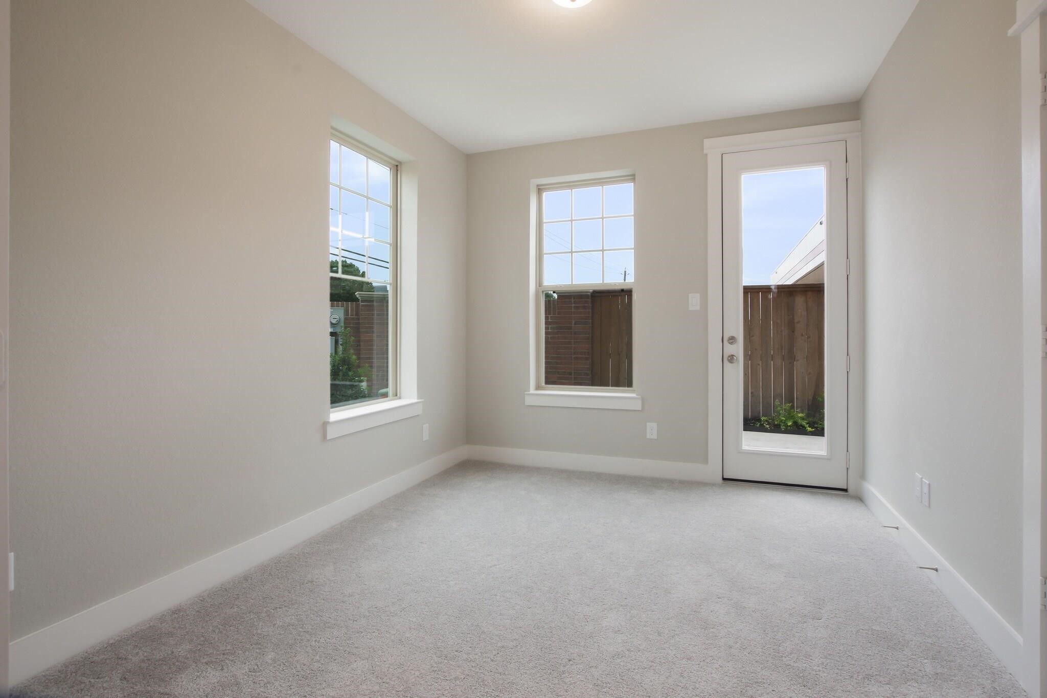 12558 Malachite Way Property Photo 7