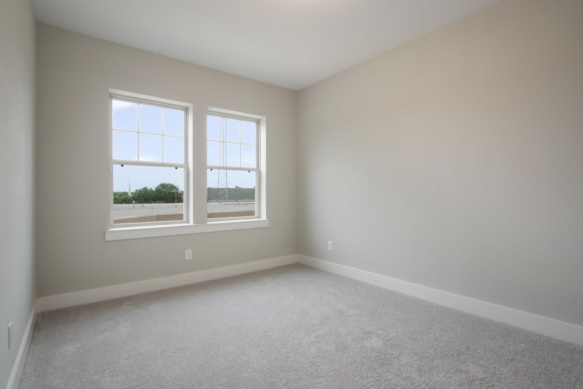 12558 Malachite Way Property Photo 23