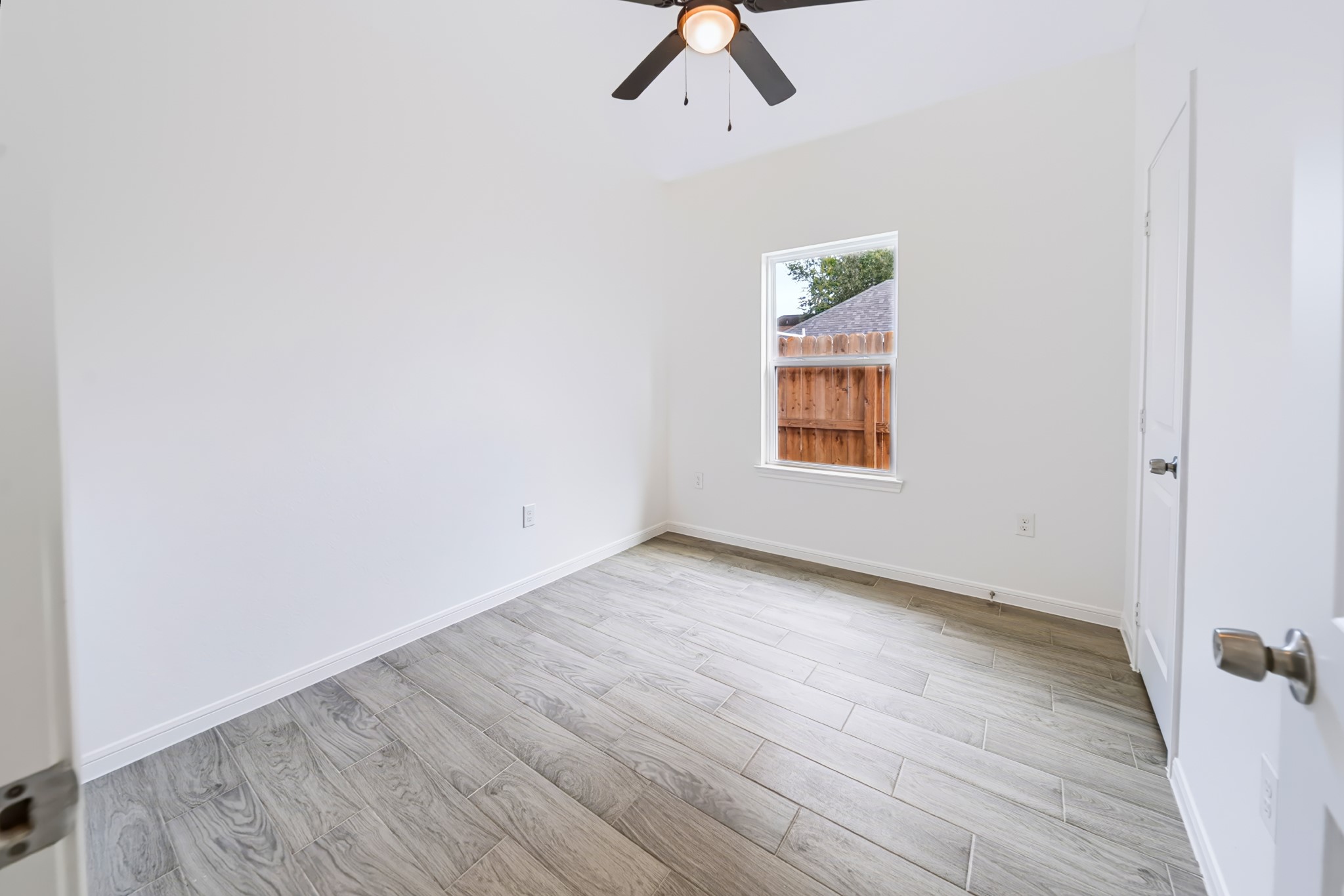 16686 E Lynbrook Property Photo 10