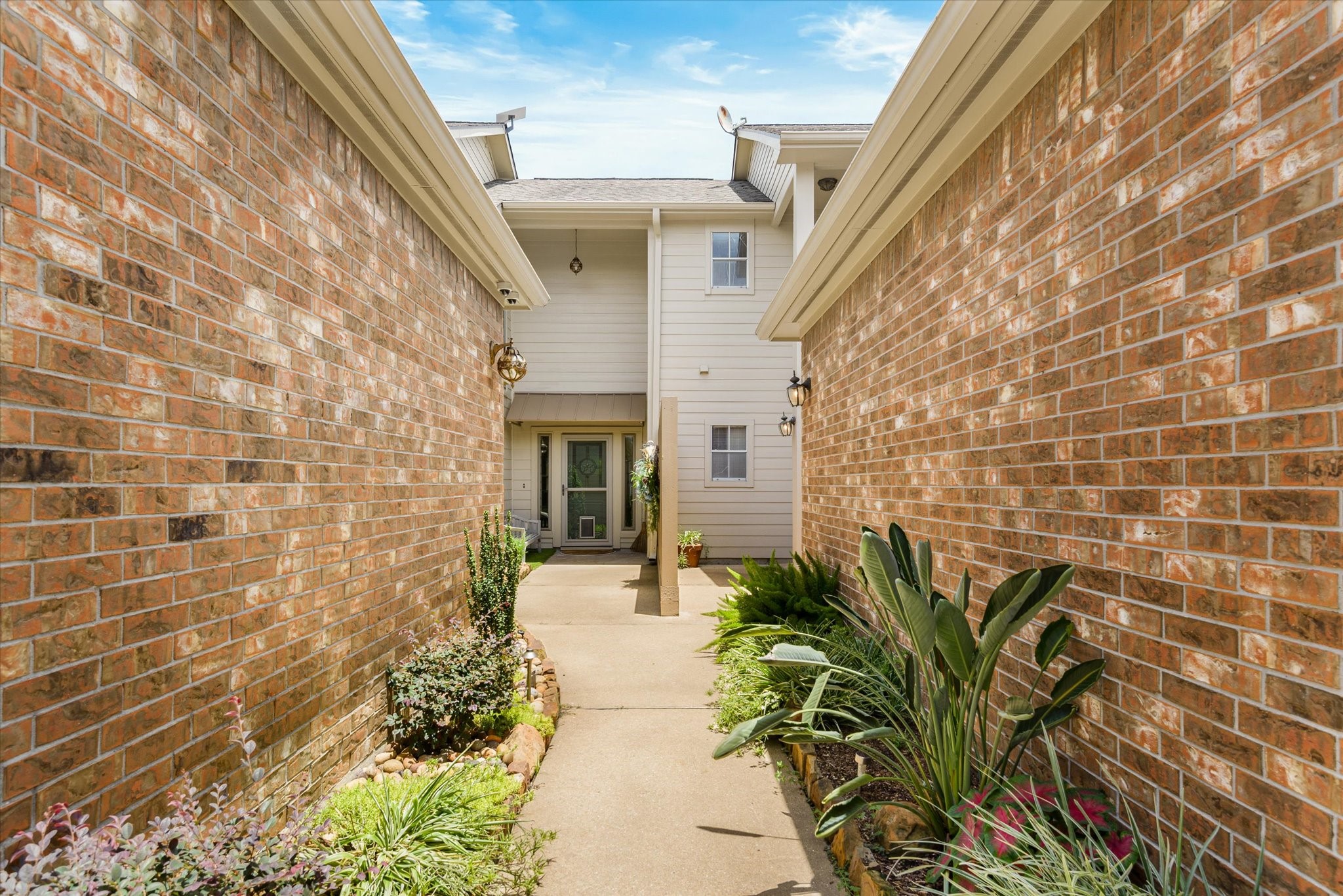 2040 Glencove Drive Property Photo 22