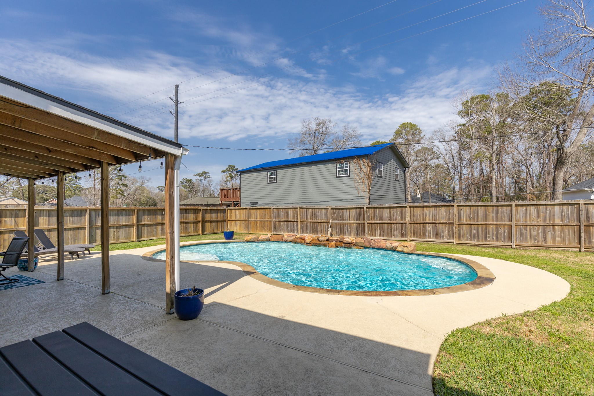 2930 Lake Breeze Lane Property Photo 10
