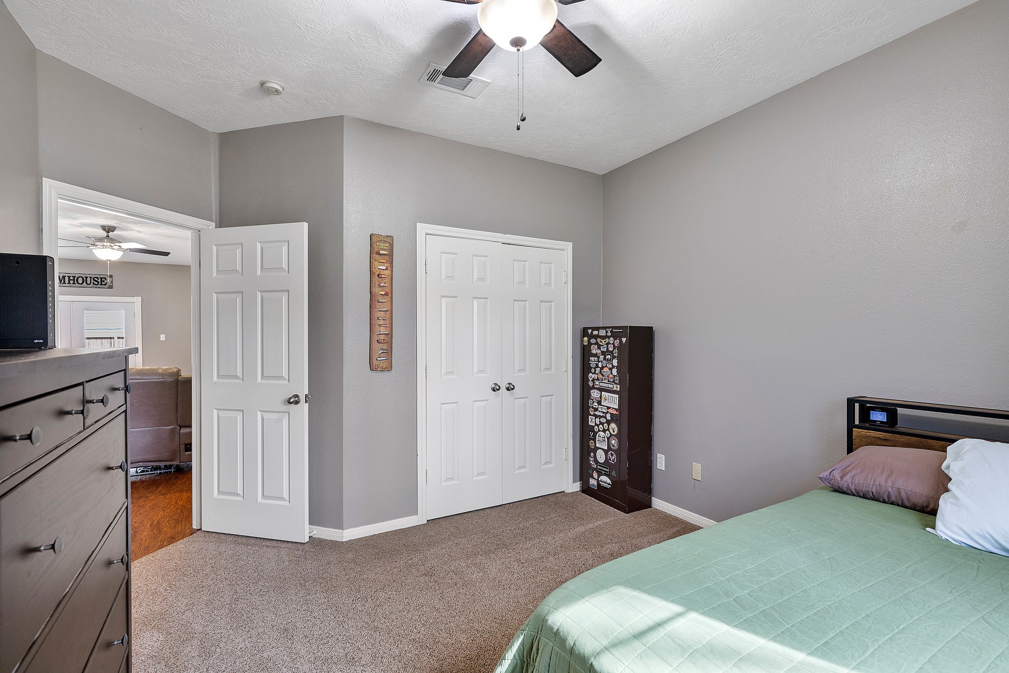 2930 Lake Breeze Lane Property Photo 21