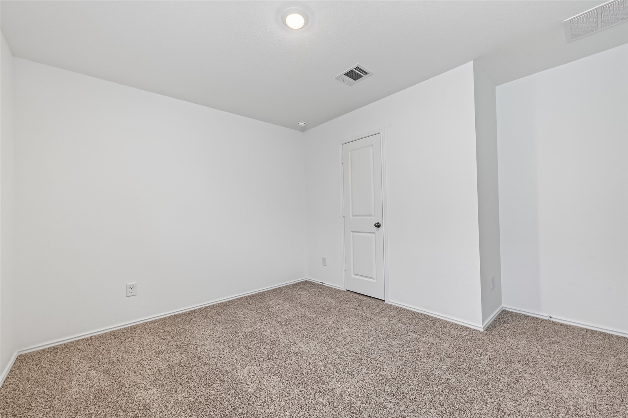 3030 Holland Lakes Drive Property Photo 26
