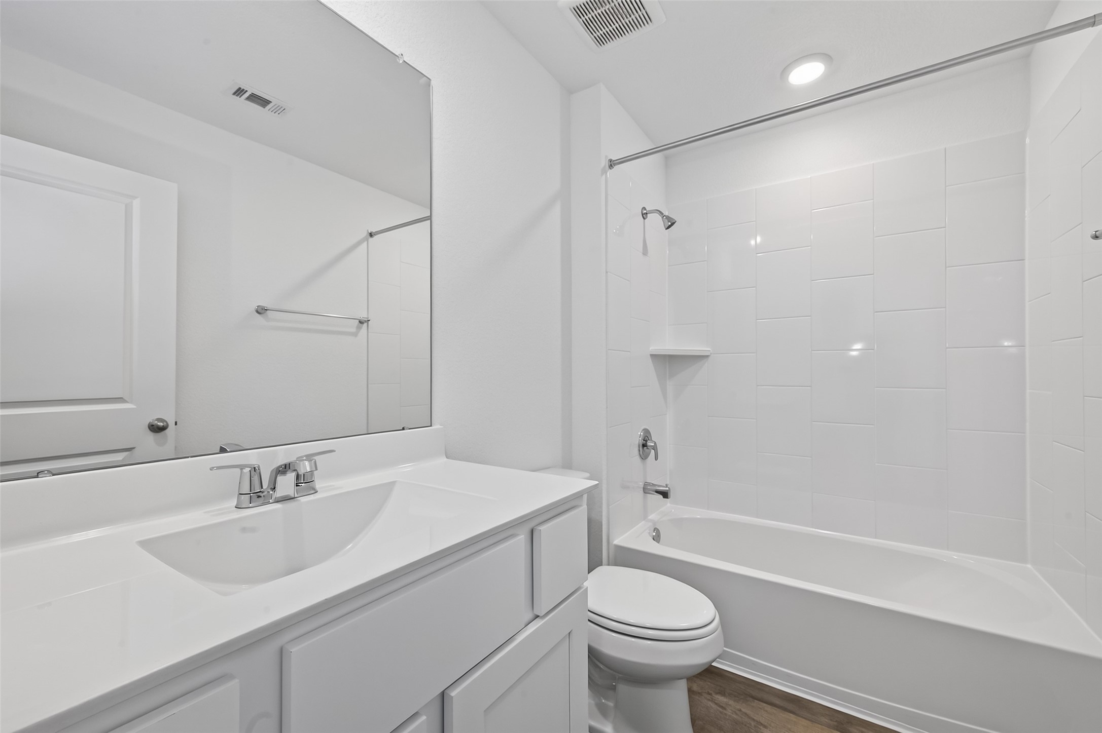 3030 Holland Lakes Drive Property Photo 33