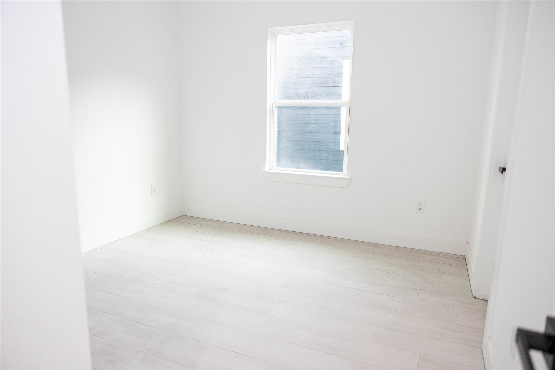8210 Knox Street Property Photo 10