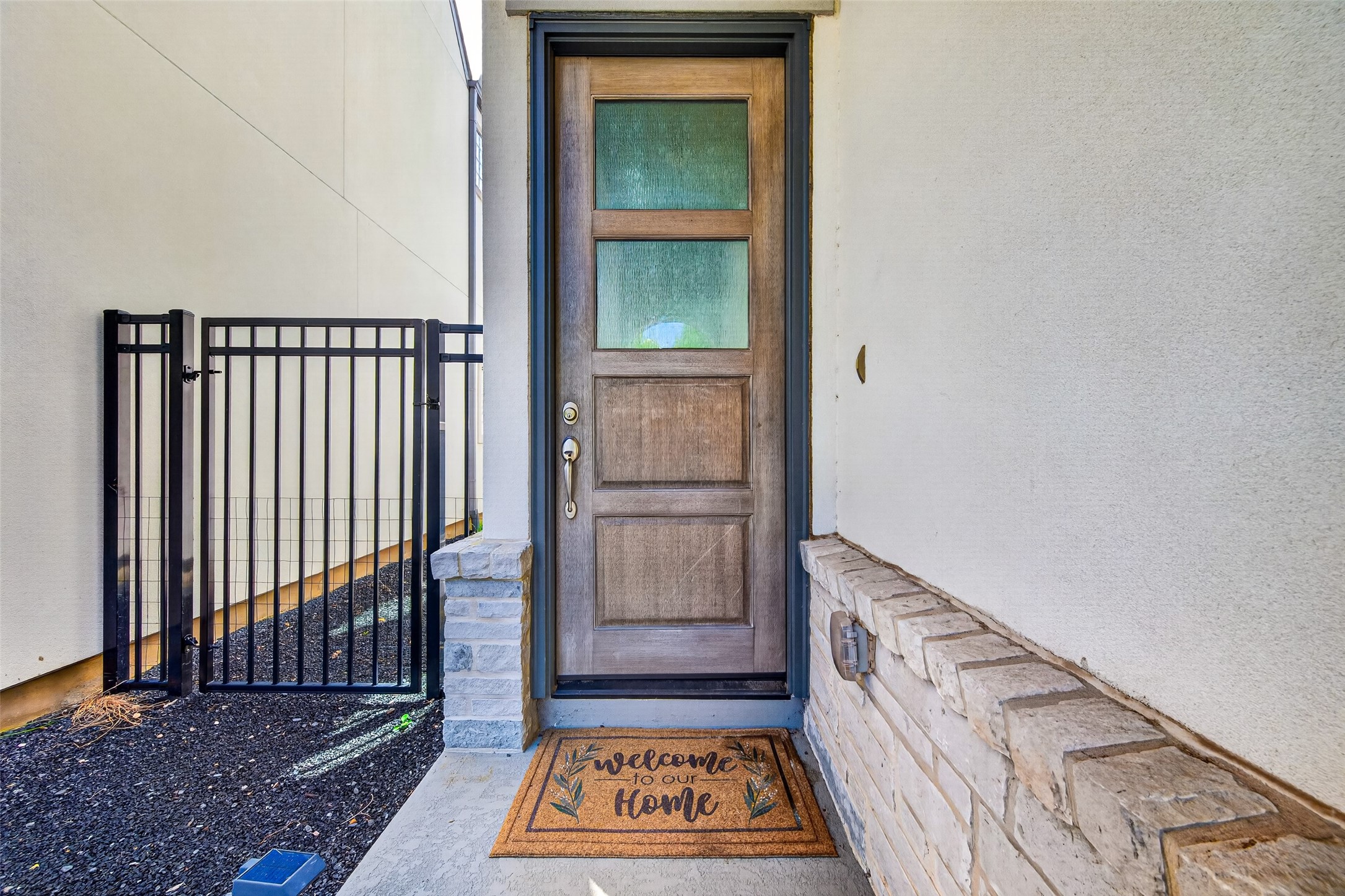 435 Imperial Boulevard Property Photo 8