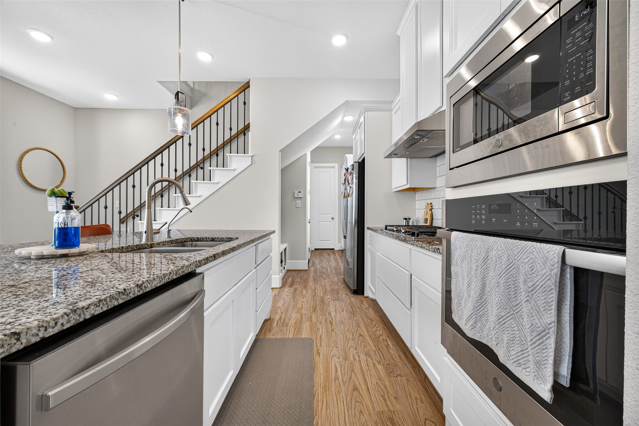 435 Imperial Boulevard Property Photo 19