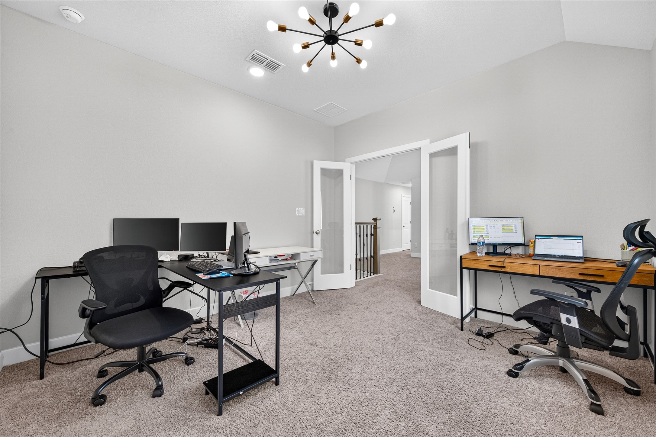 435 Imperial Boulevard Property Photo 31