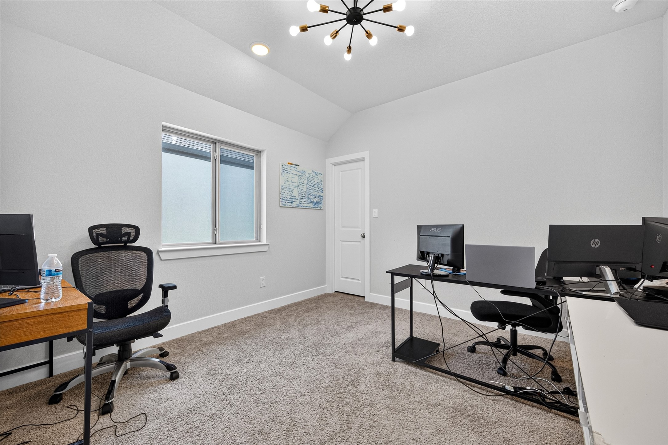 435 Imperial Boulevard Property Photo 33