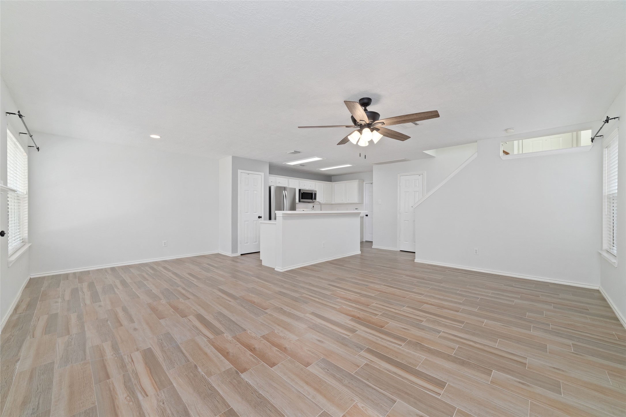 118 Anise Tree Place Property Photo 6
