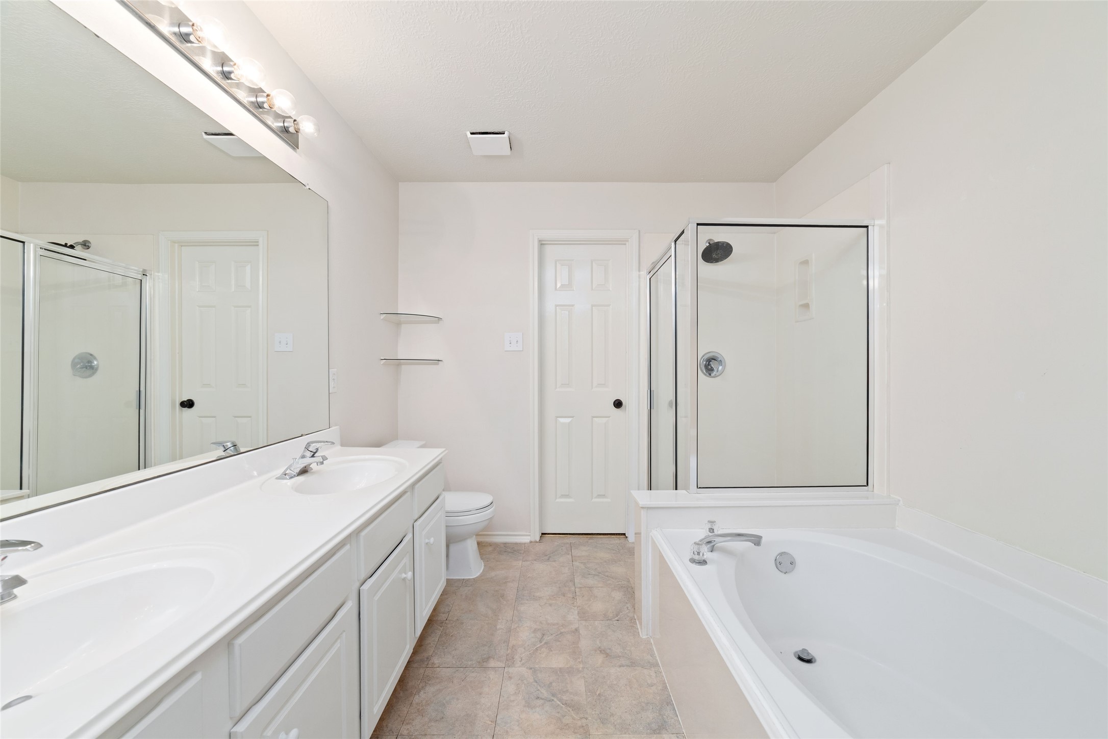 118 Anise Tree Place Property Photo 15