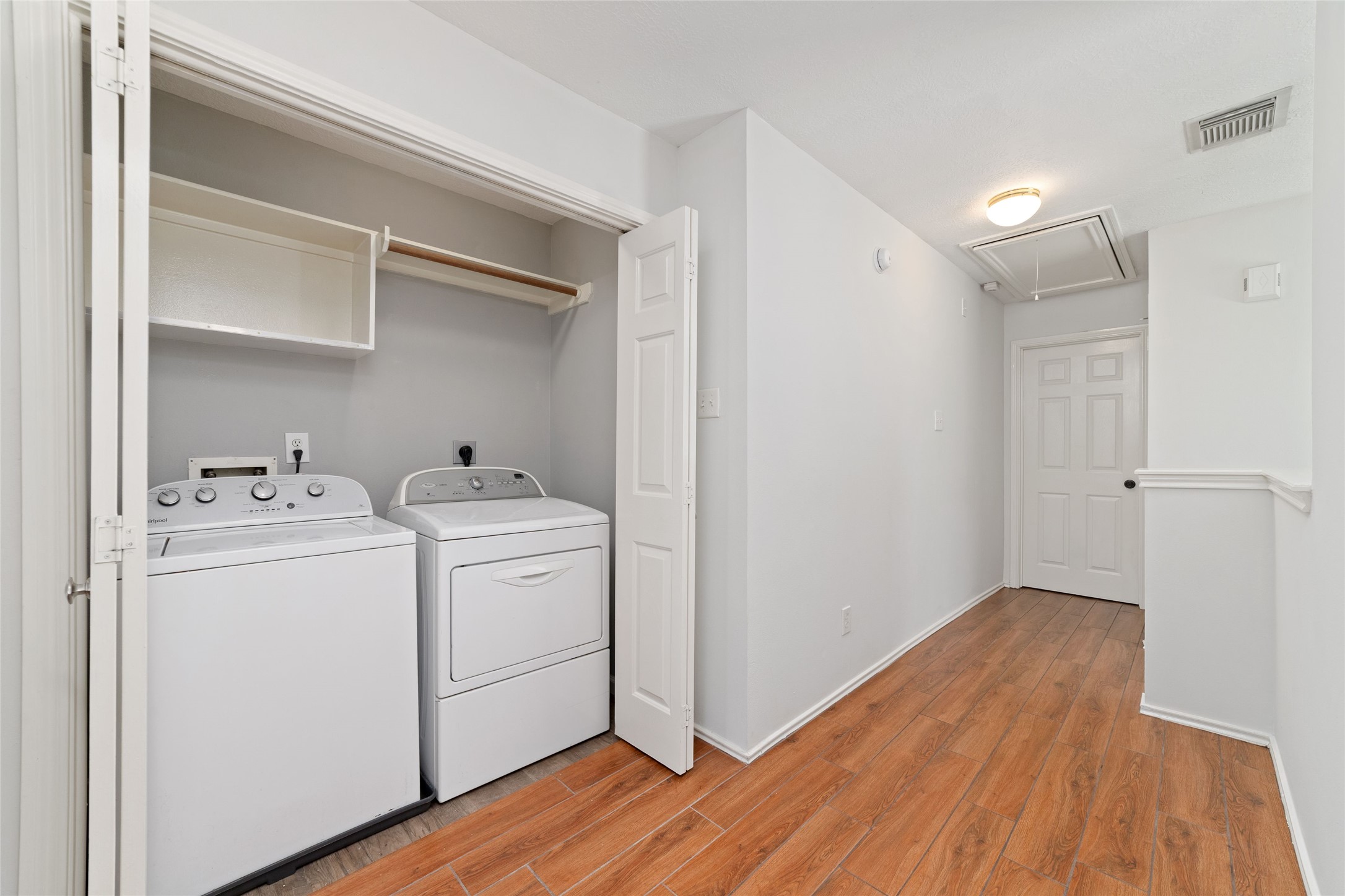 118 Anise Tree Place Property Photo 17