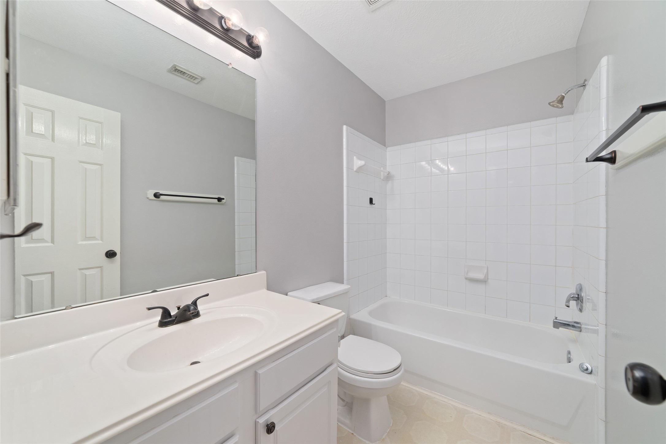 118 Anise Tree Place Property Photo 20