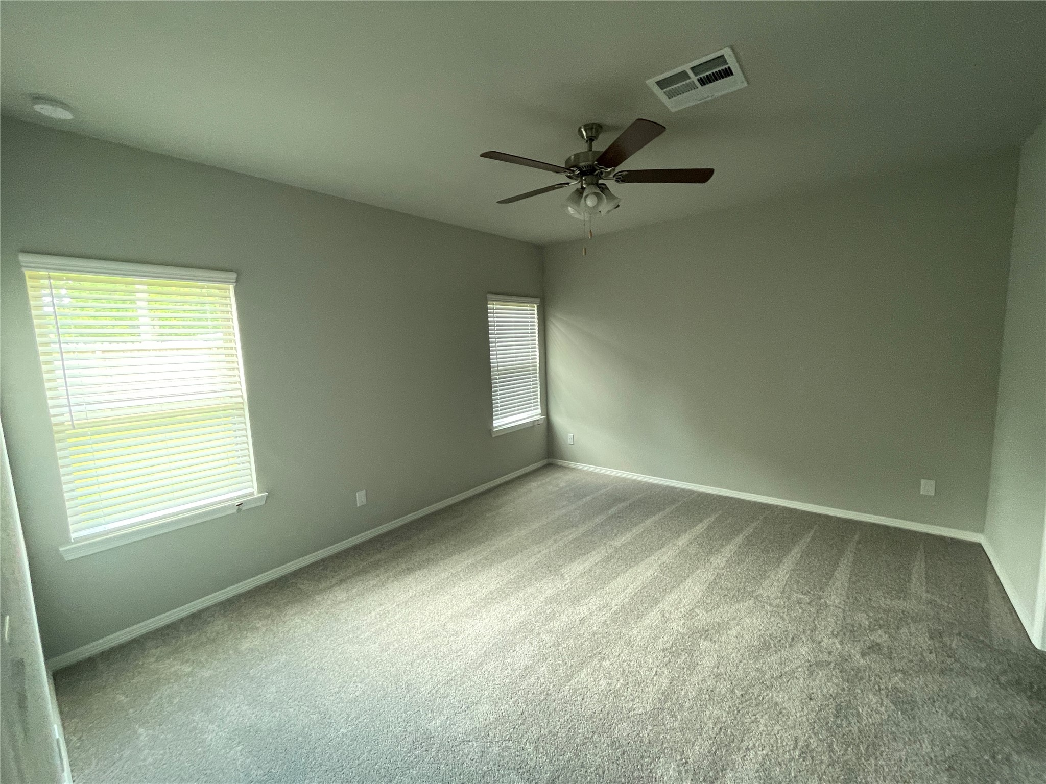 954 Redinger Ridge Drive Property Photo 2