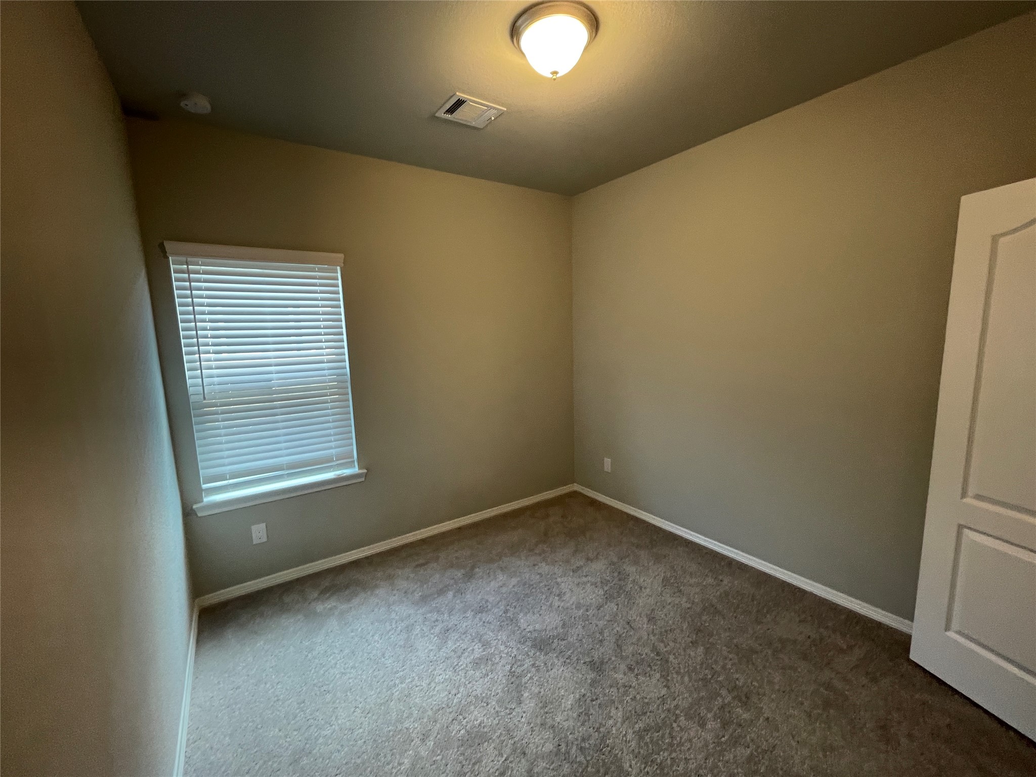 954 Redinger Ridge Drive Property Photo 8