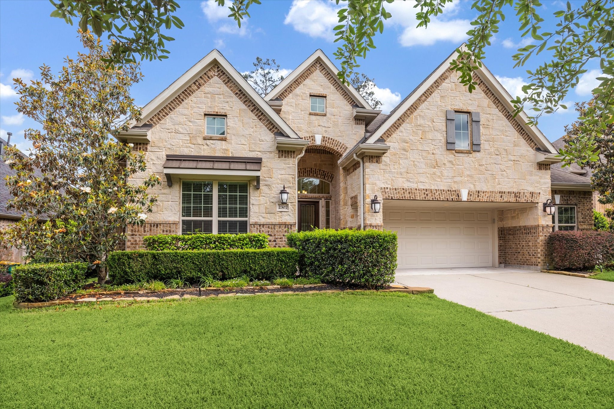 2307 Ellis Park Lane Property Photo