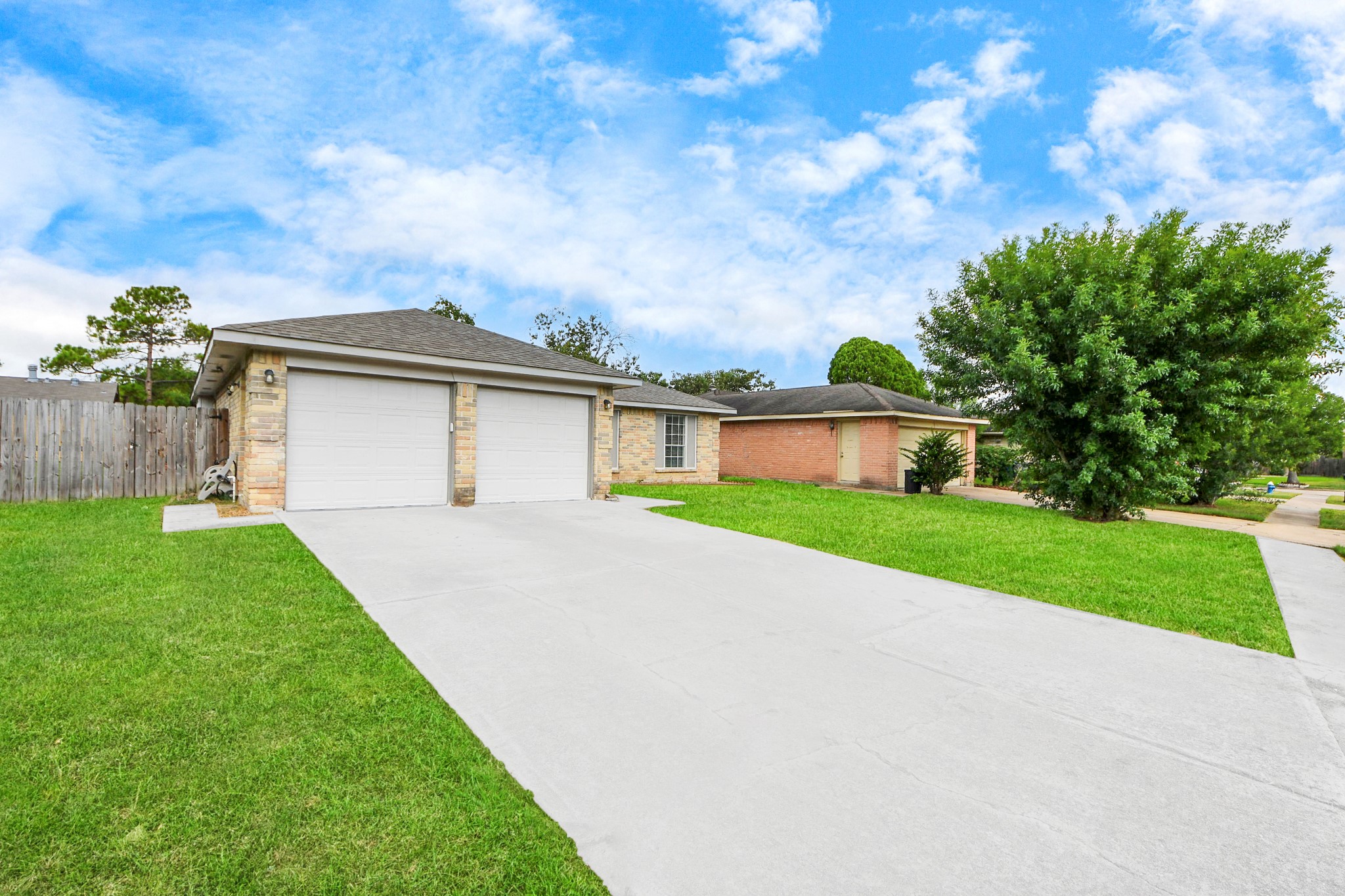 7410 La Place Drive Property Photo 3