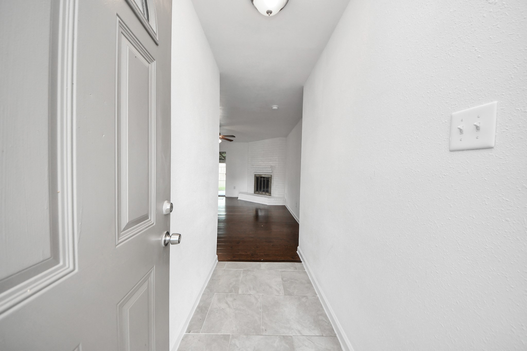 7410 La Place Drive Property Photo 6