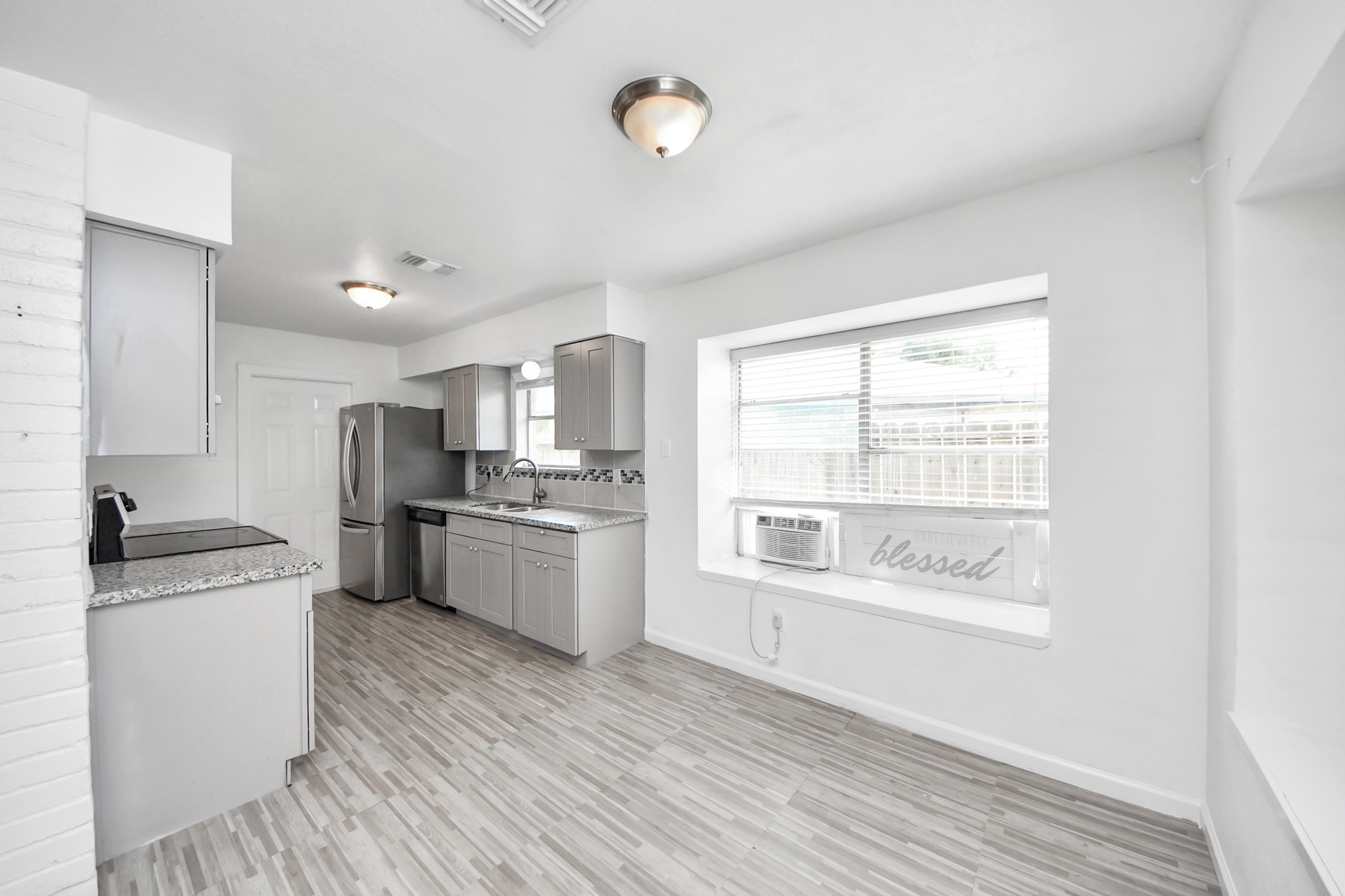7410 La Place Drive Property Photo 11