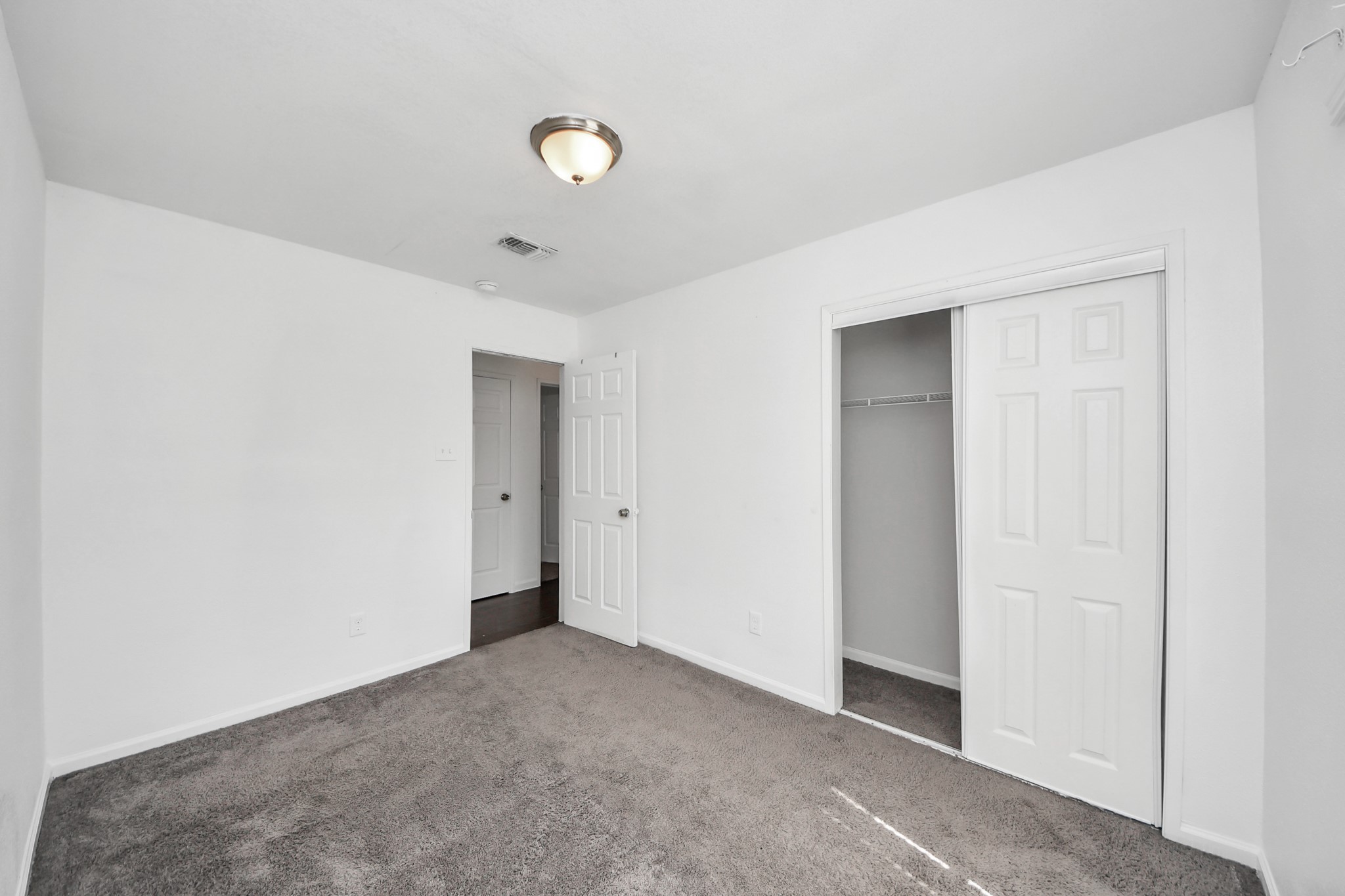 7410 La Place Drive Property Photo 22