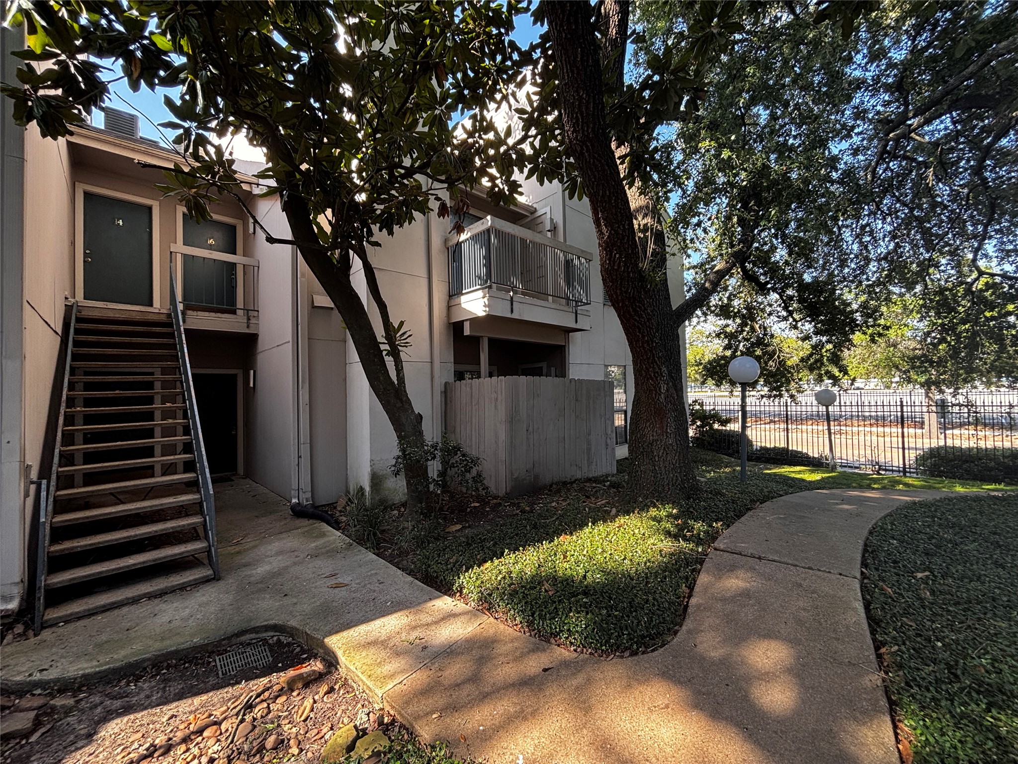 7900 N Stadium Drive 15 Property Photo 2