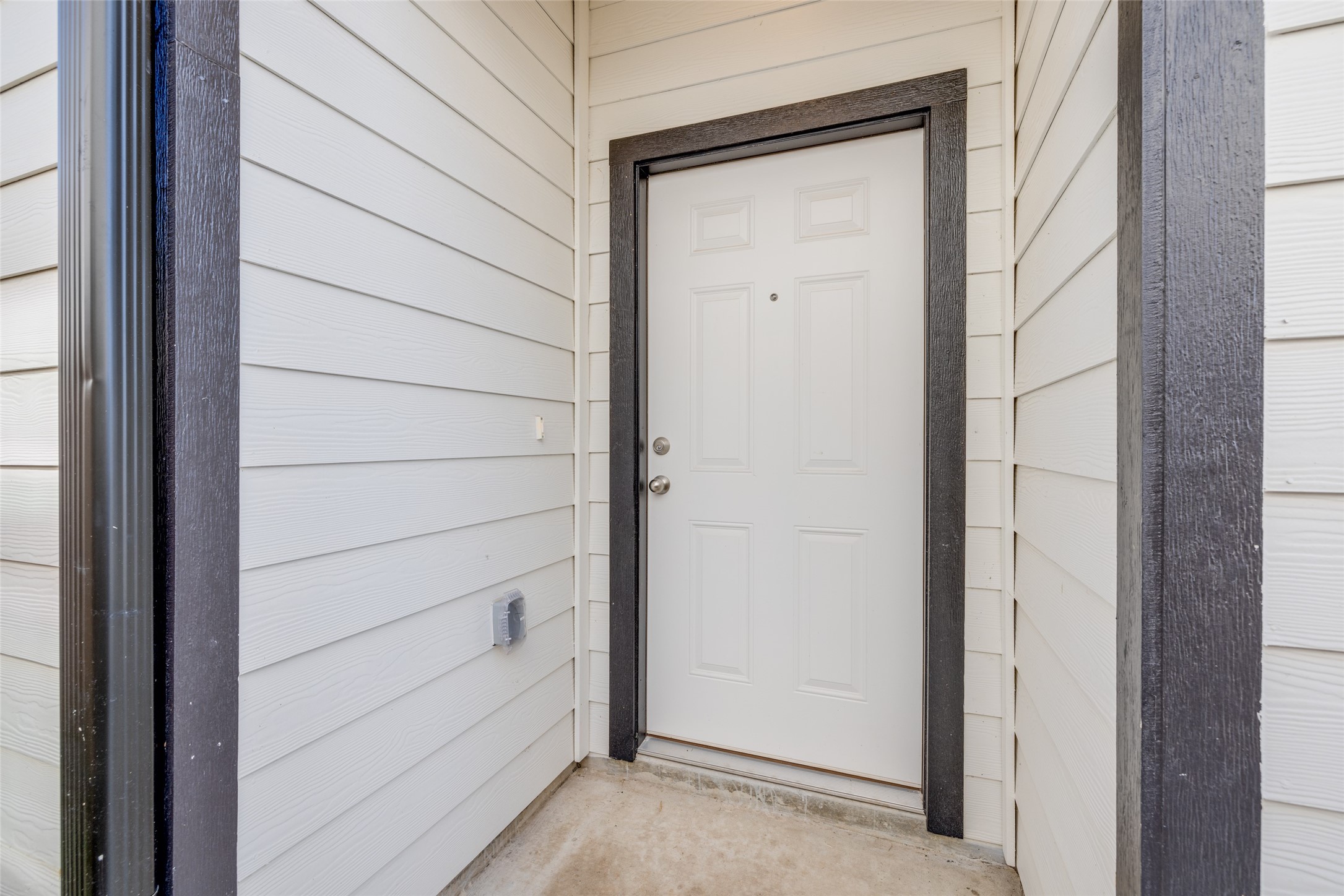 1539 Revolution Way Property Photo 2