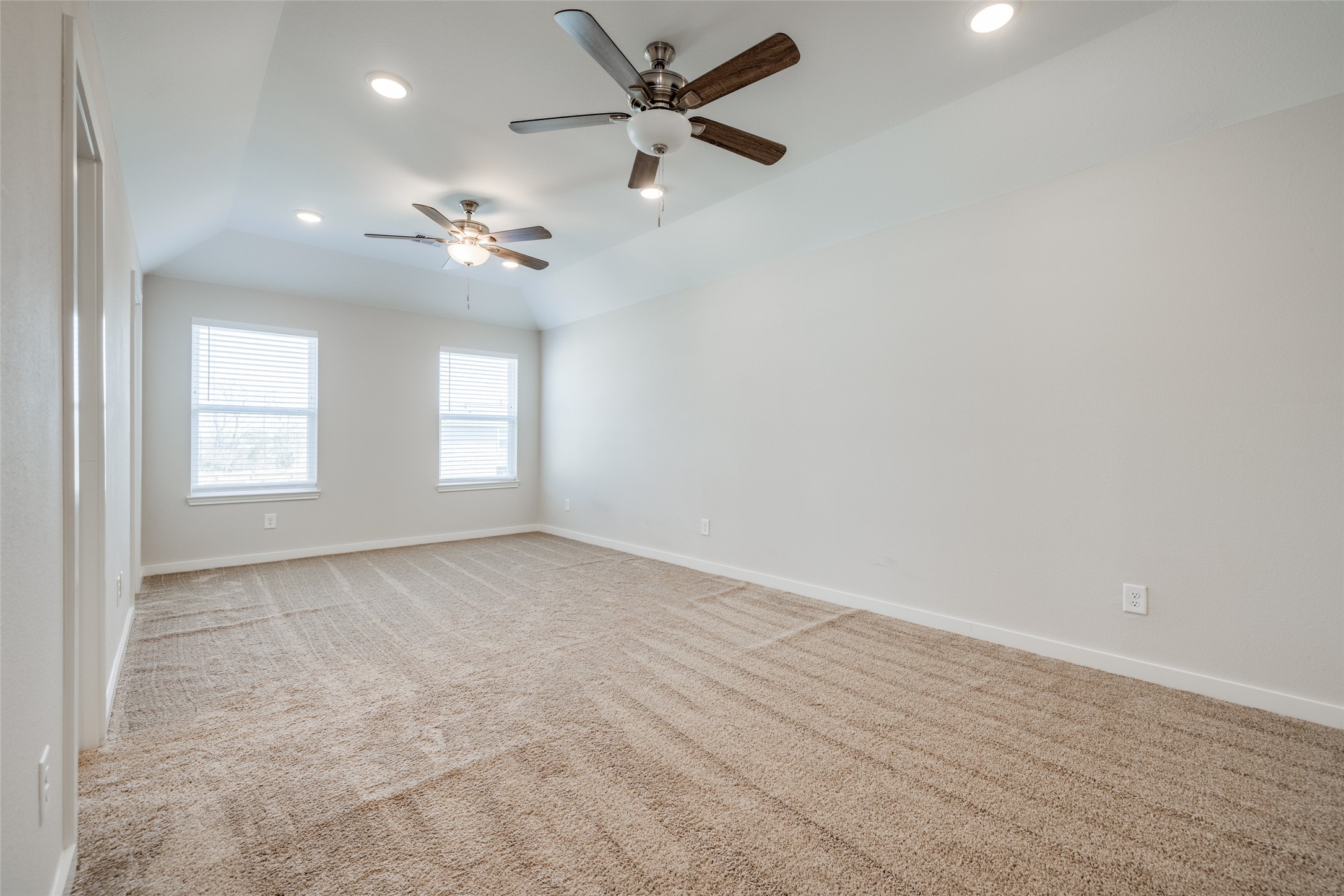 1539 Revolution Way Property Photo 29
