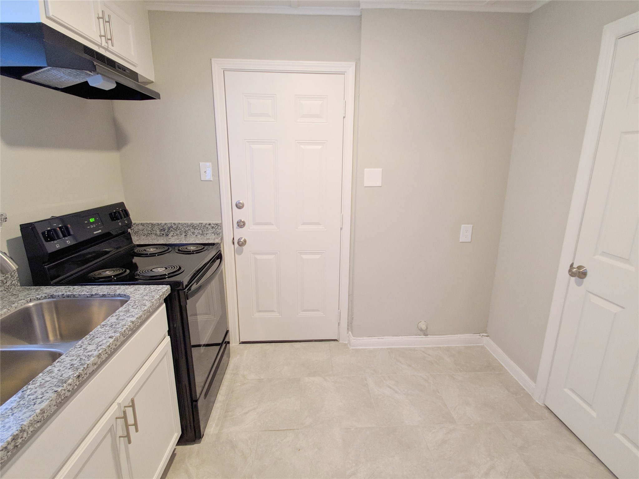 505 13th Street N Property Photo 6