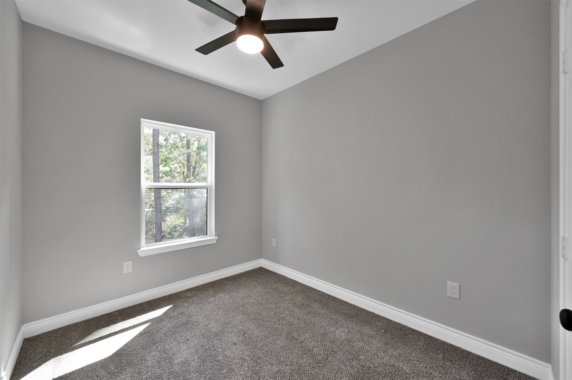 16995 E Alderson Property Photo 7