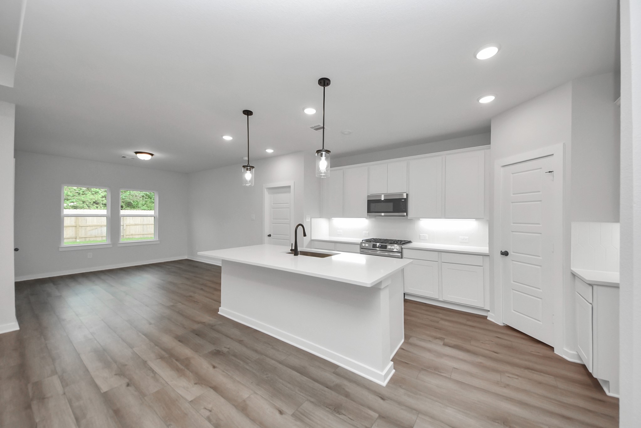 18710 Durango Plains Trail Property Photo 15