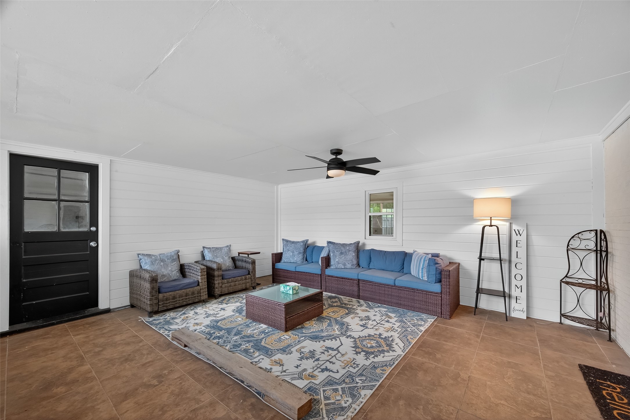 6822 Hartland Street Property Photo 29