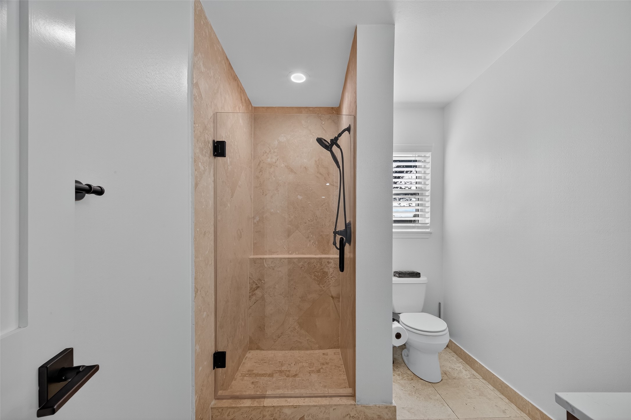 6822 Hartland Street Property Photo 35