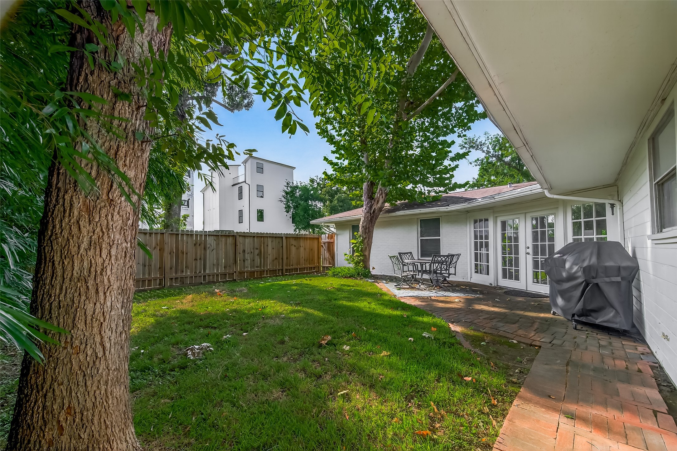 6822 Hartland Street Property Photo 48