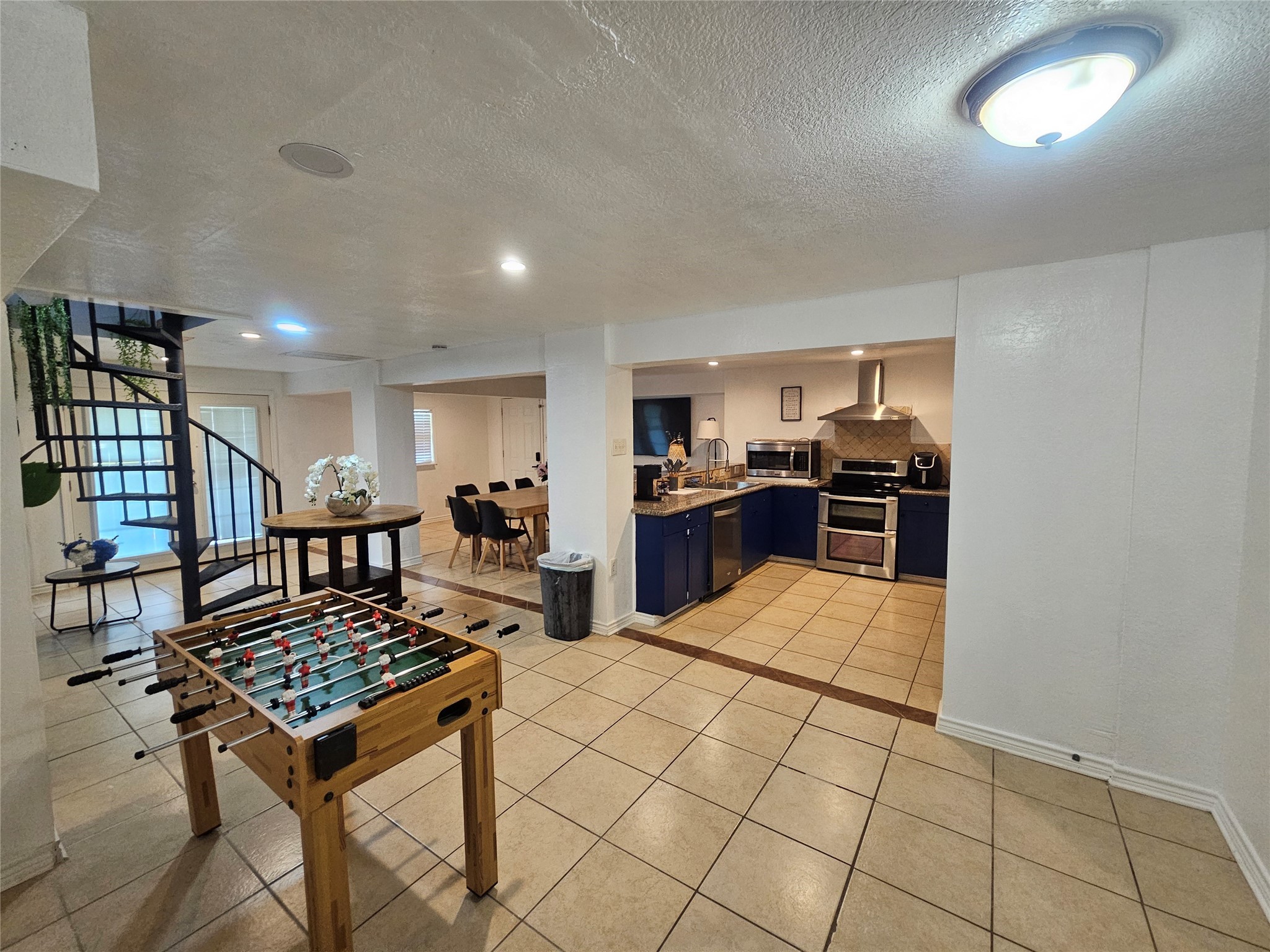 812 Marlin Street Property Photo 35