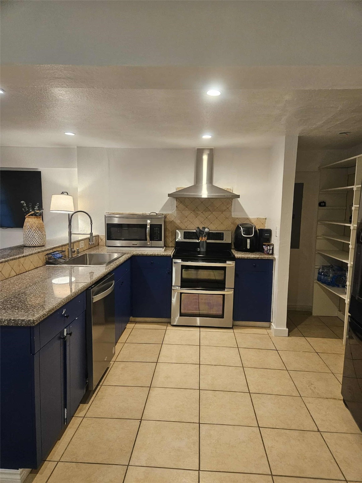 812 Marlin Street Property Photo 45