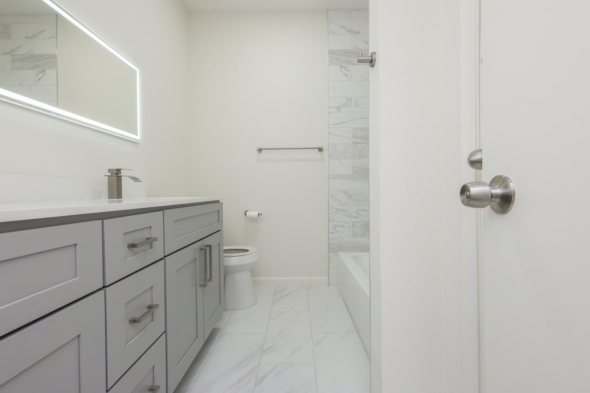 17441 Red Oak Drive 7441 Property Photo 14