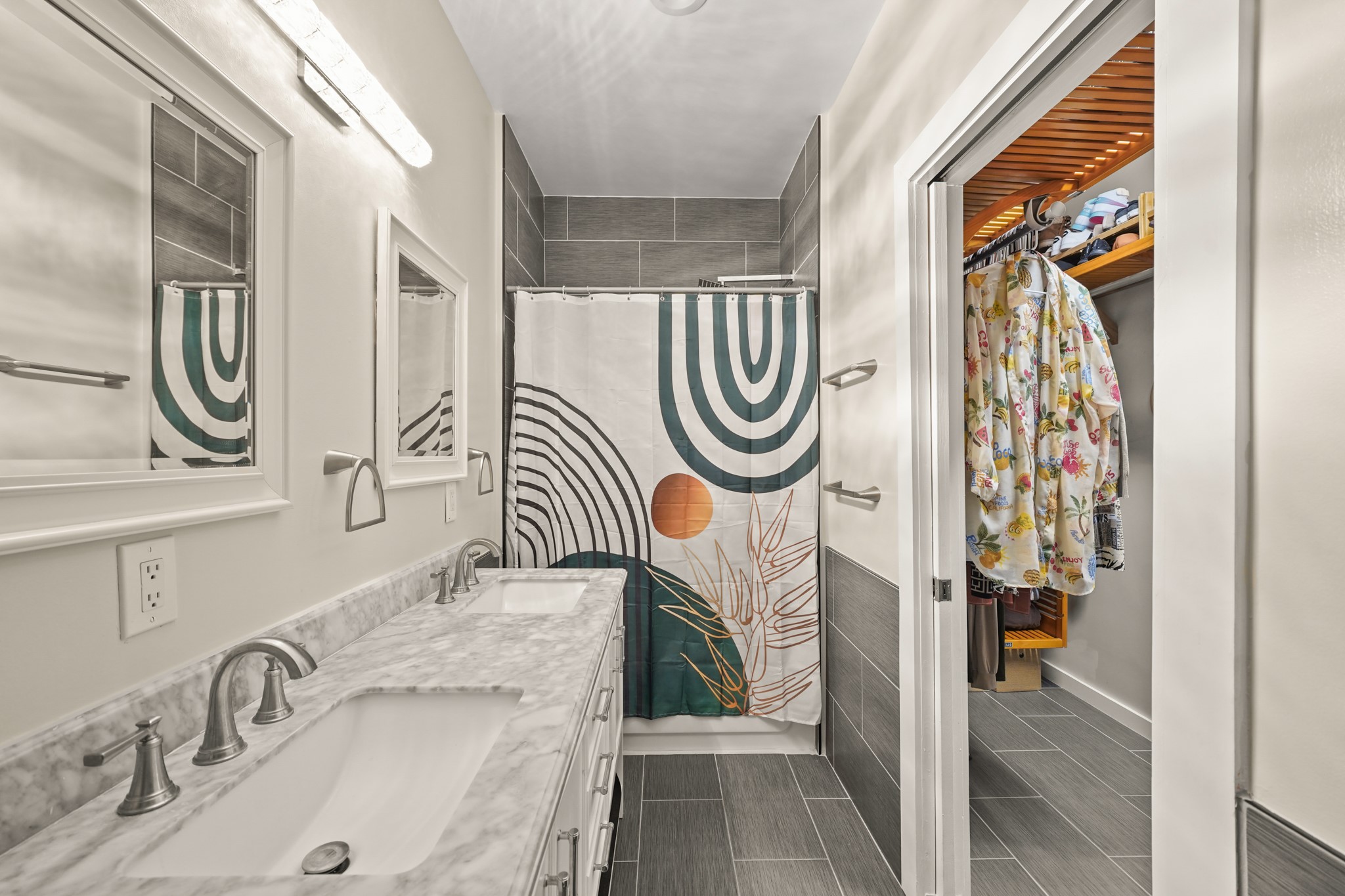 7317 Falling Oaks Street Property Photo 18