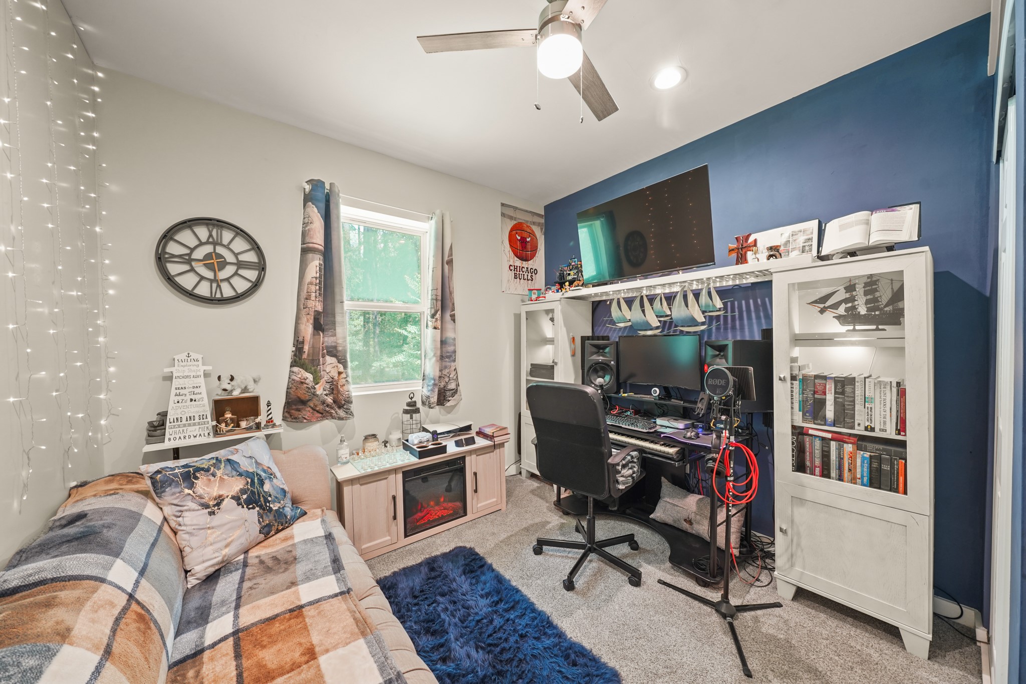 7317 Falling Oaks Street Property Photo 19