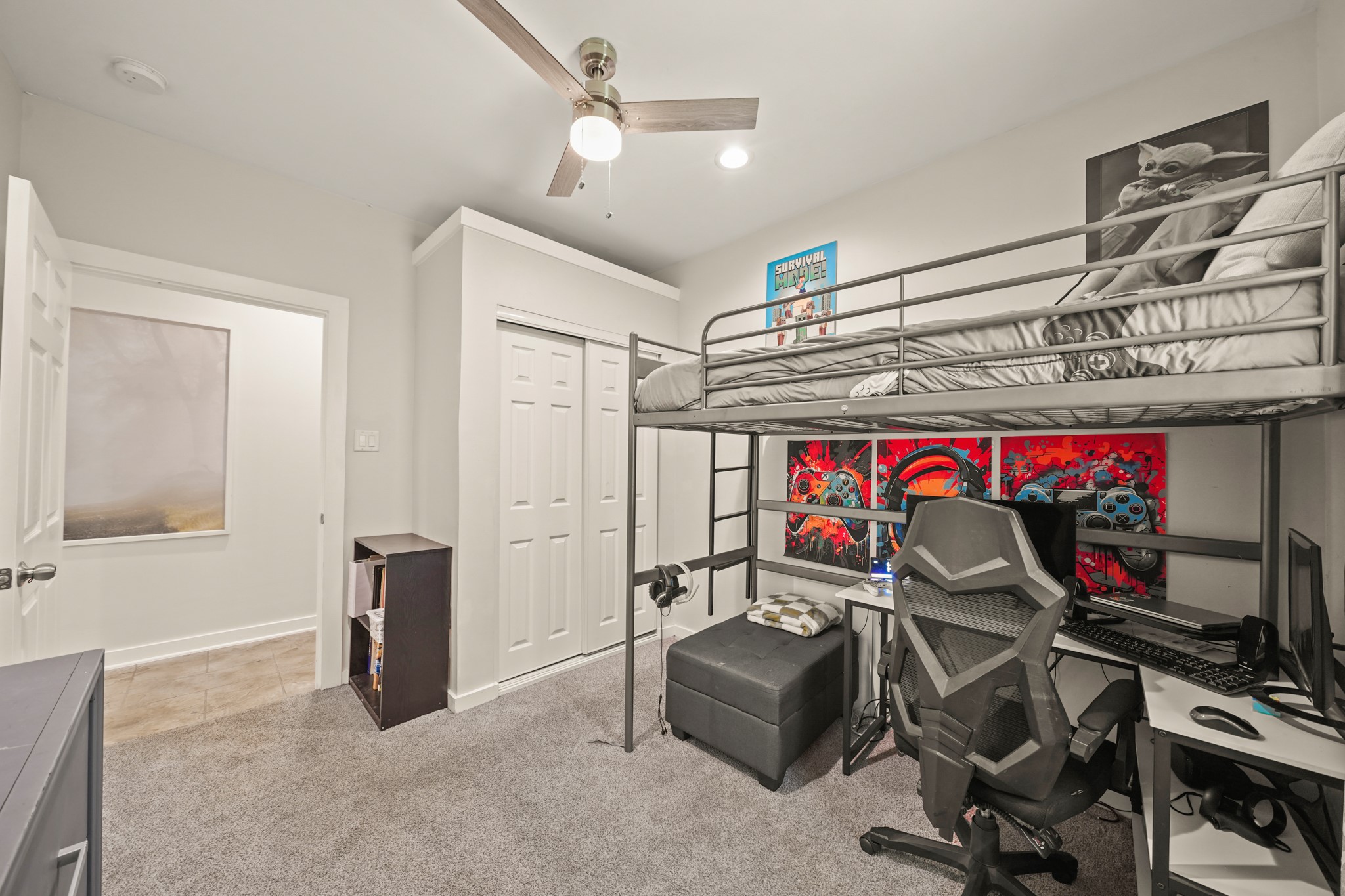 7317 Falling Oaks Street Property Photo 20