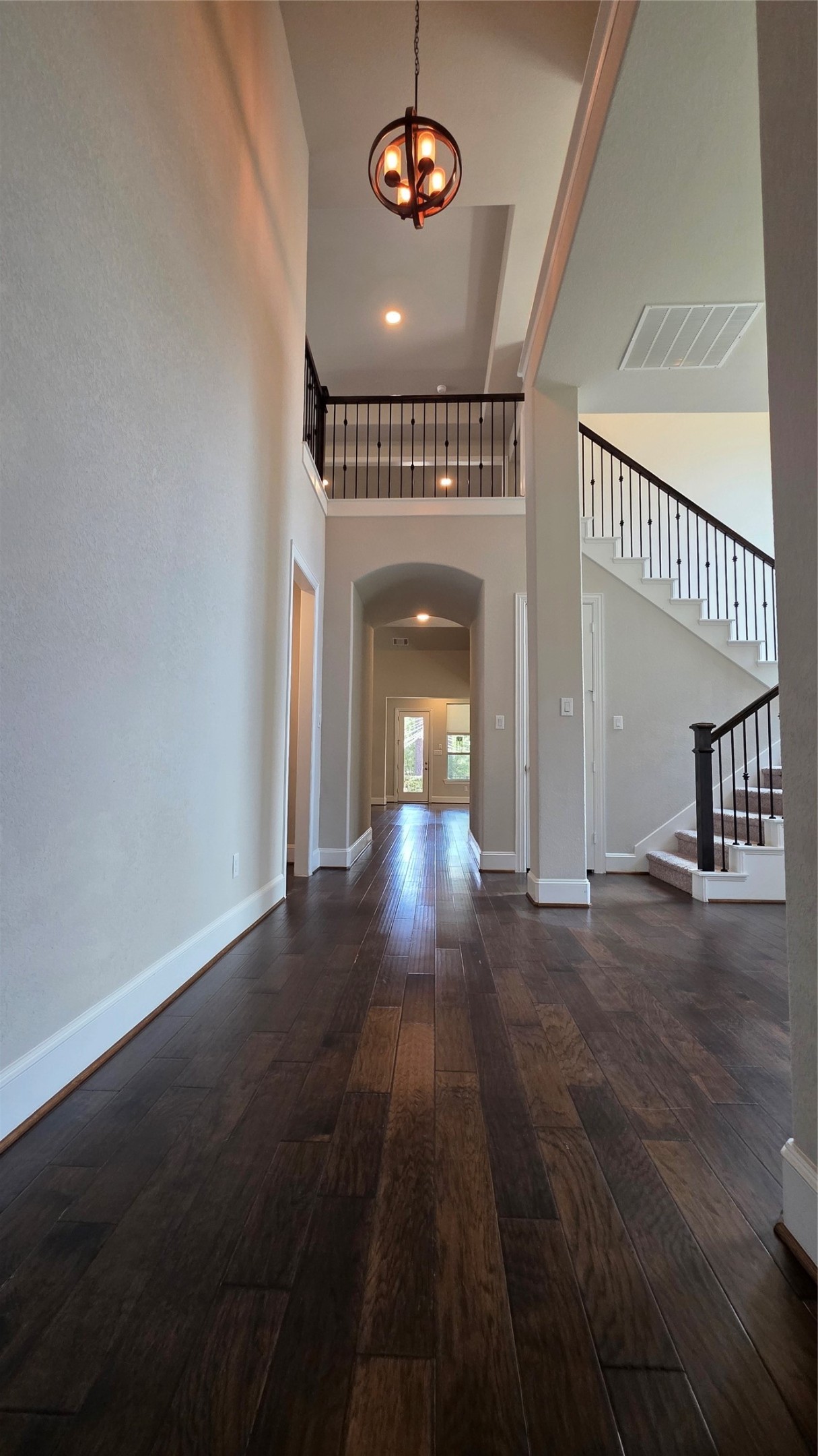 142 Mayfield Drive Property Photo 4