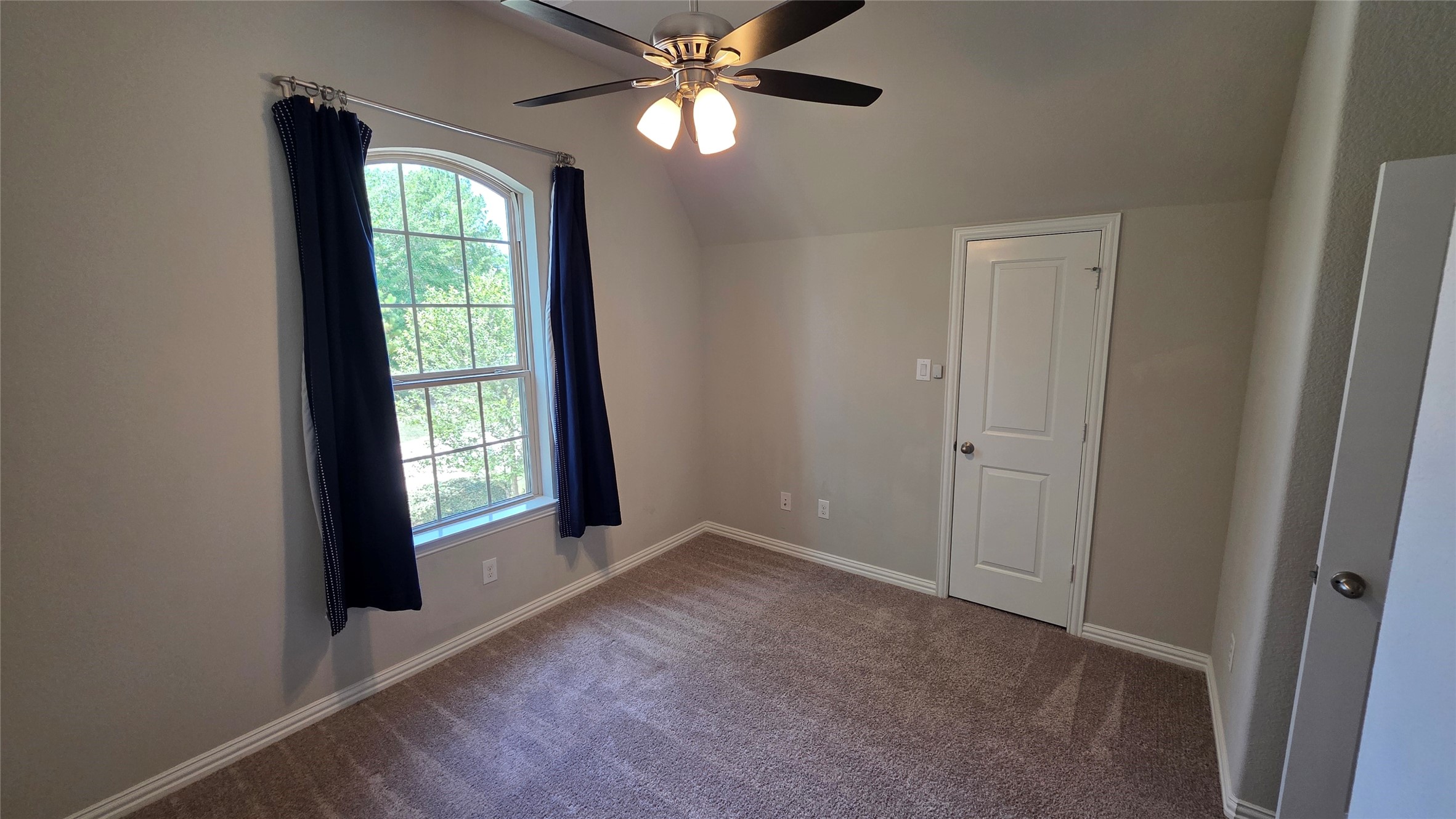 142 Mayfield Drive Property Photo 20