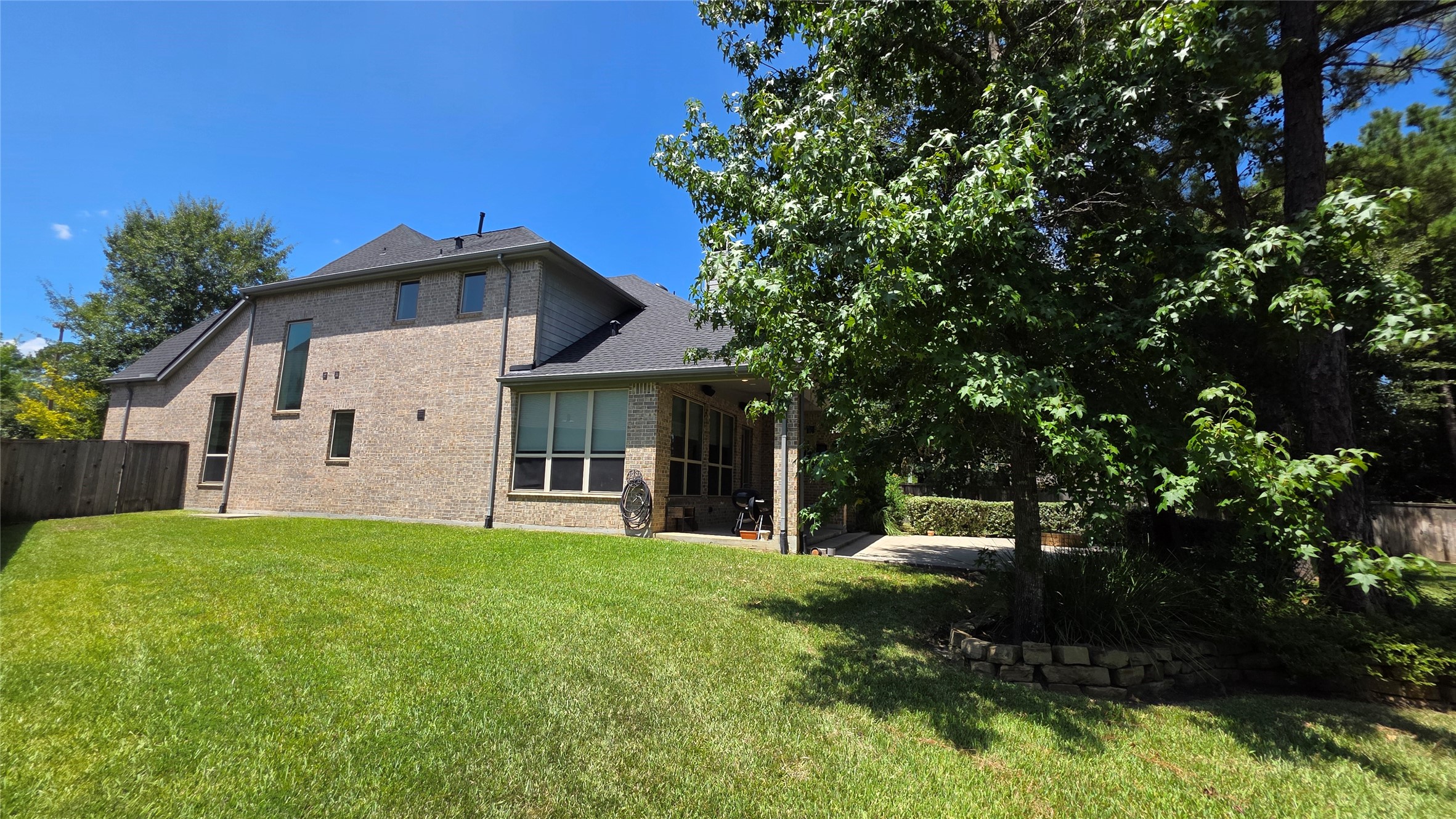 142 Mayfield Drive Property Photo 41