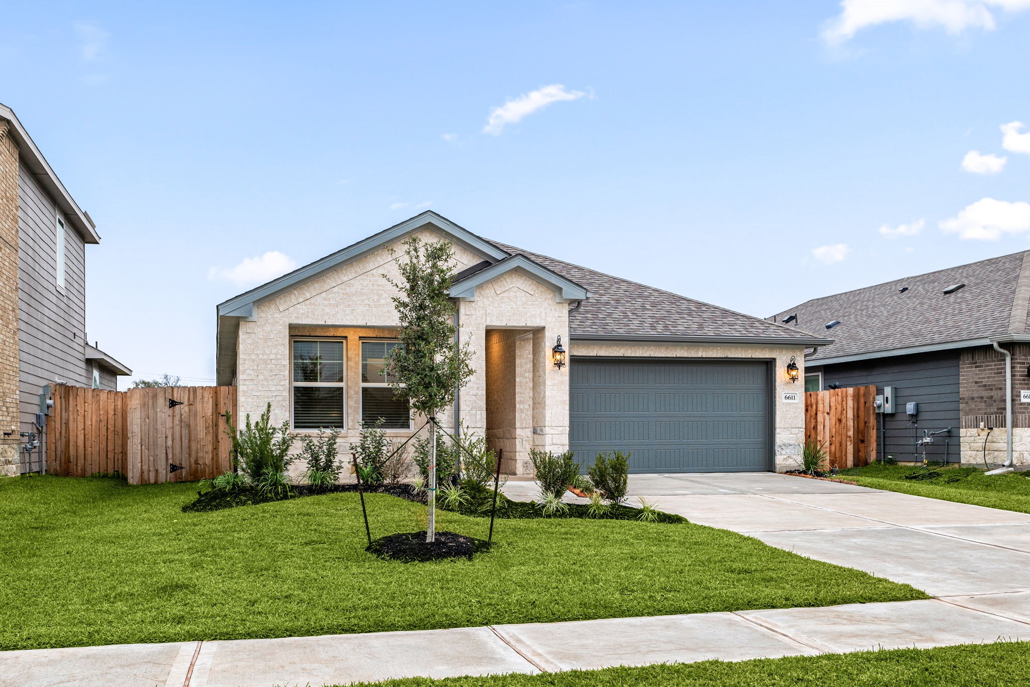 6611 Castella Drive Property Photo 4