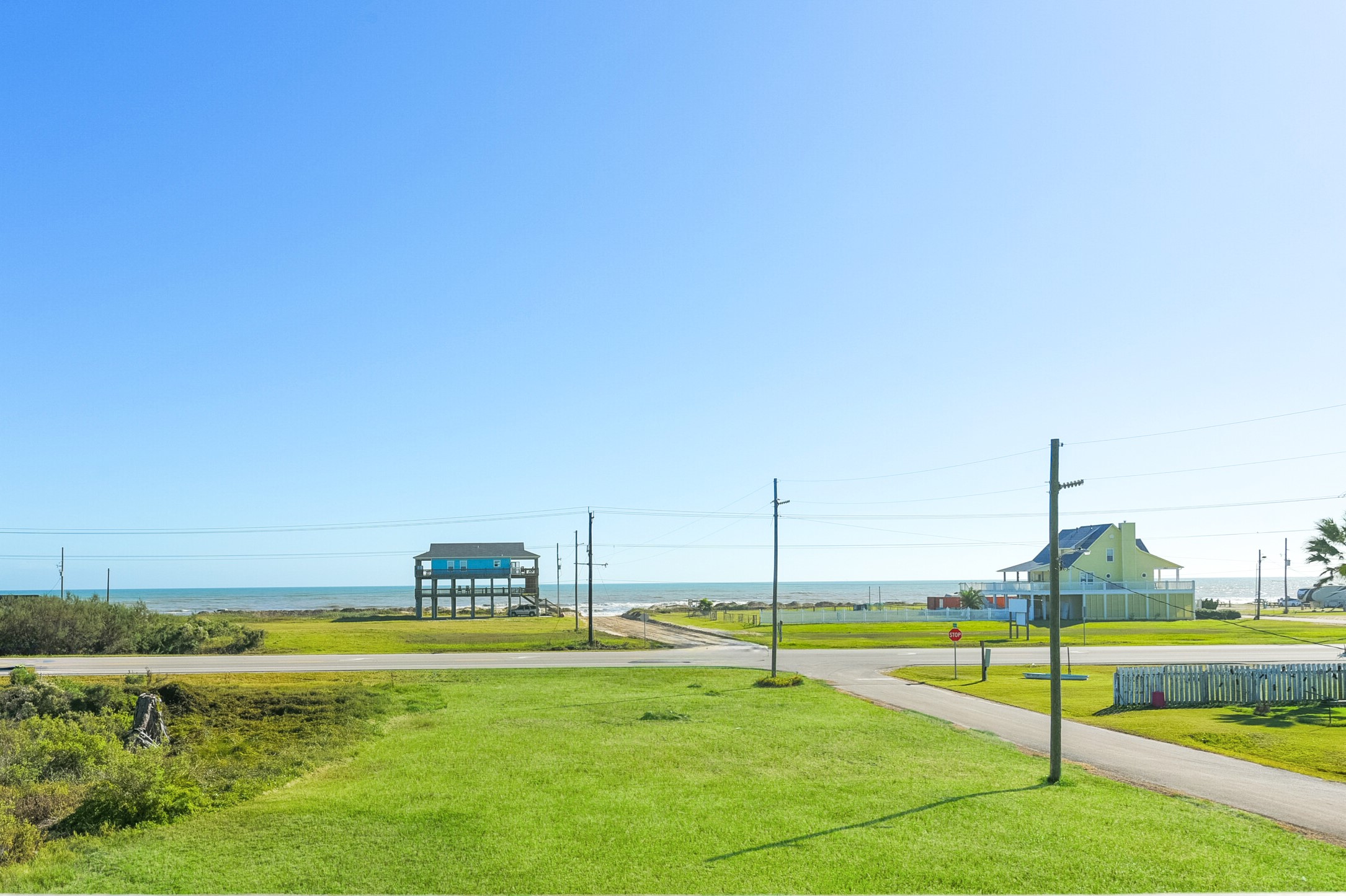 1018 Dolphin Road Property Photo 14