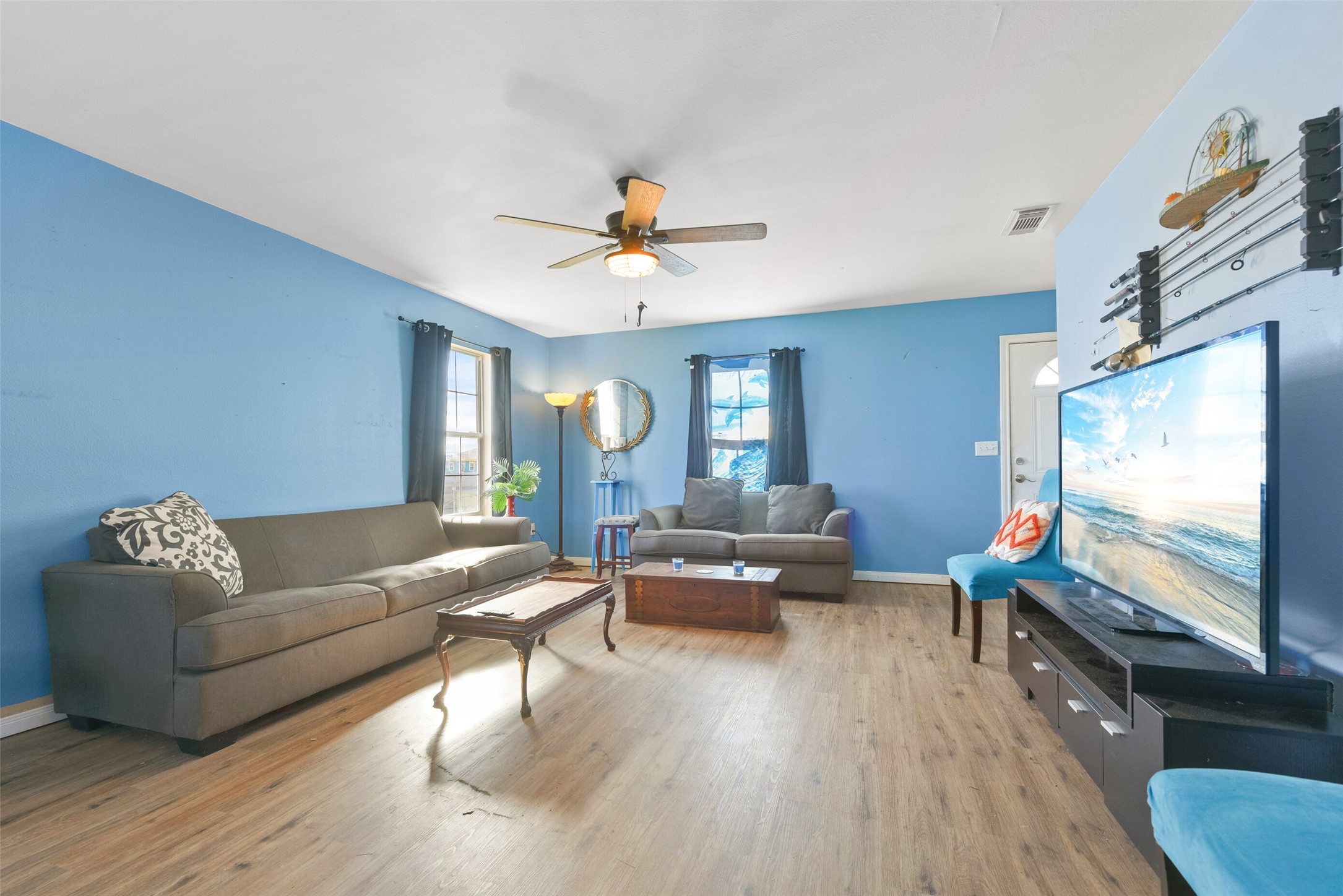 1018 Dolphin Road Property Photo 15