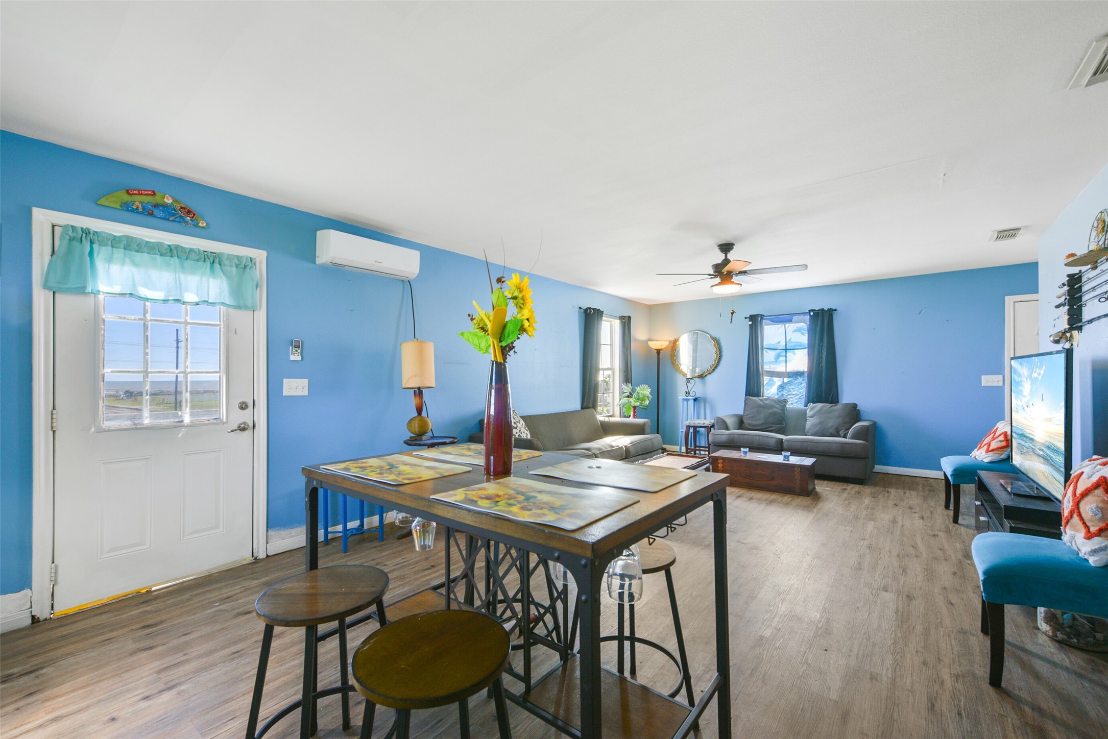 1018 Dolphin Road Property Photo 18