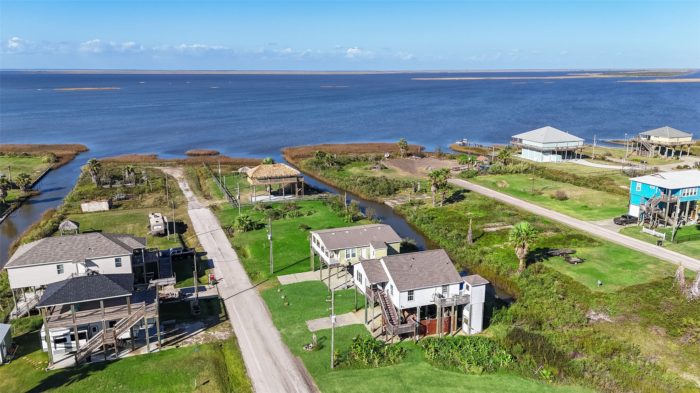 1018 Dolphin Road Property Photo 25